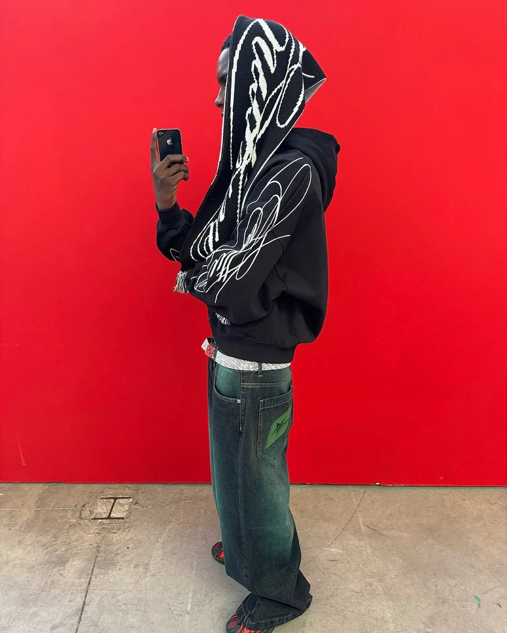 NEW SCRIPT ZIP HOODIE BLACK 9
