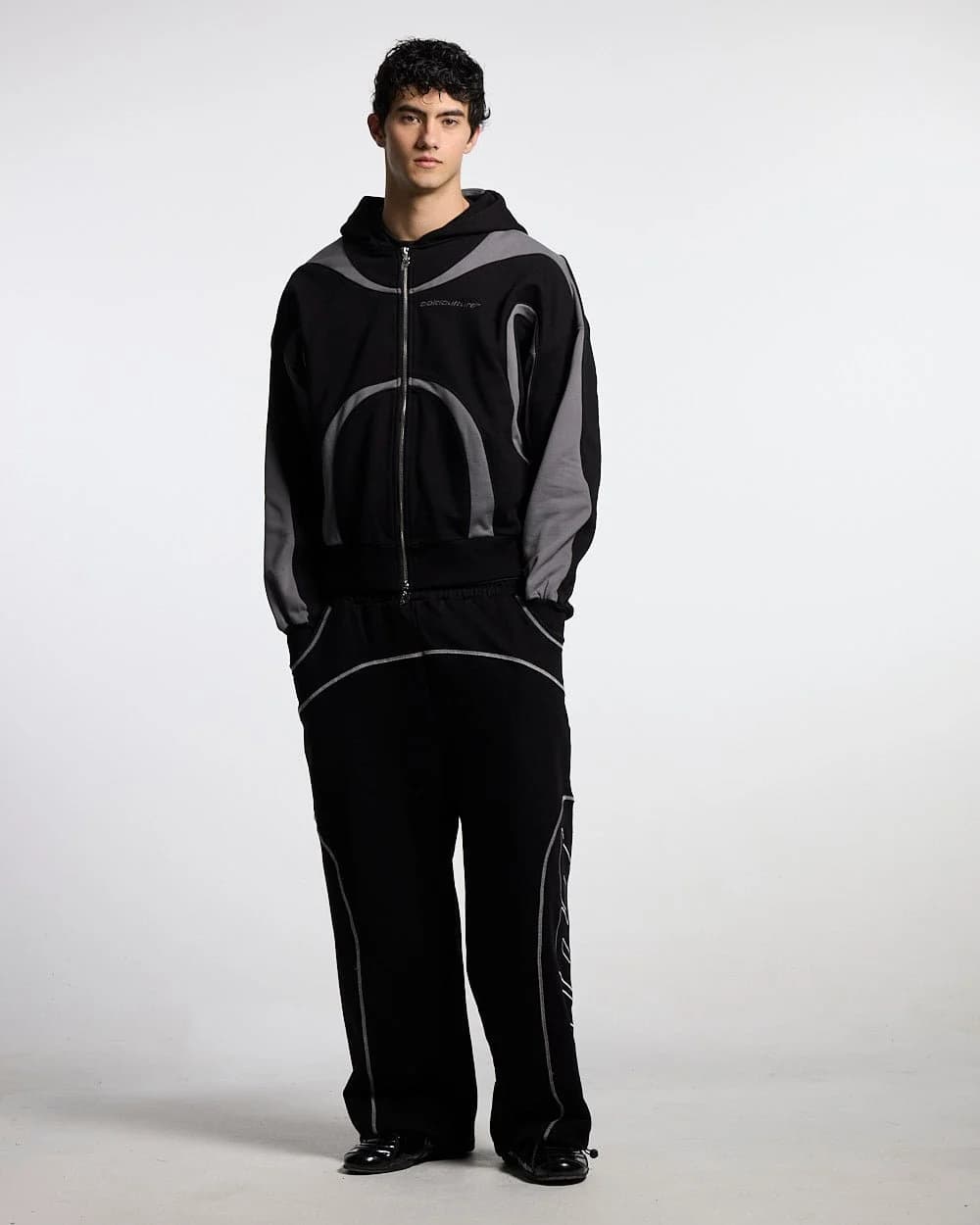 ROLLER SWEATPANTS BLACK 6