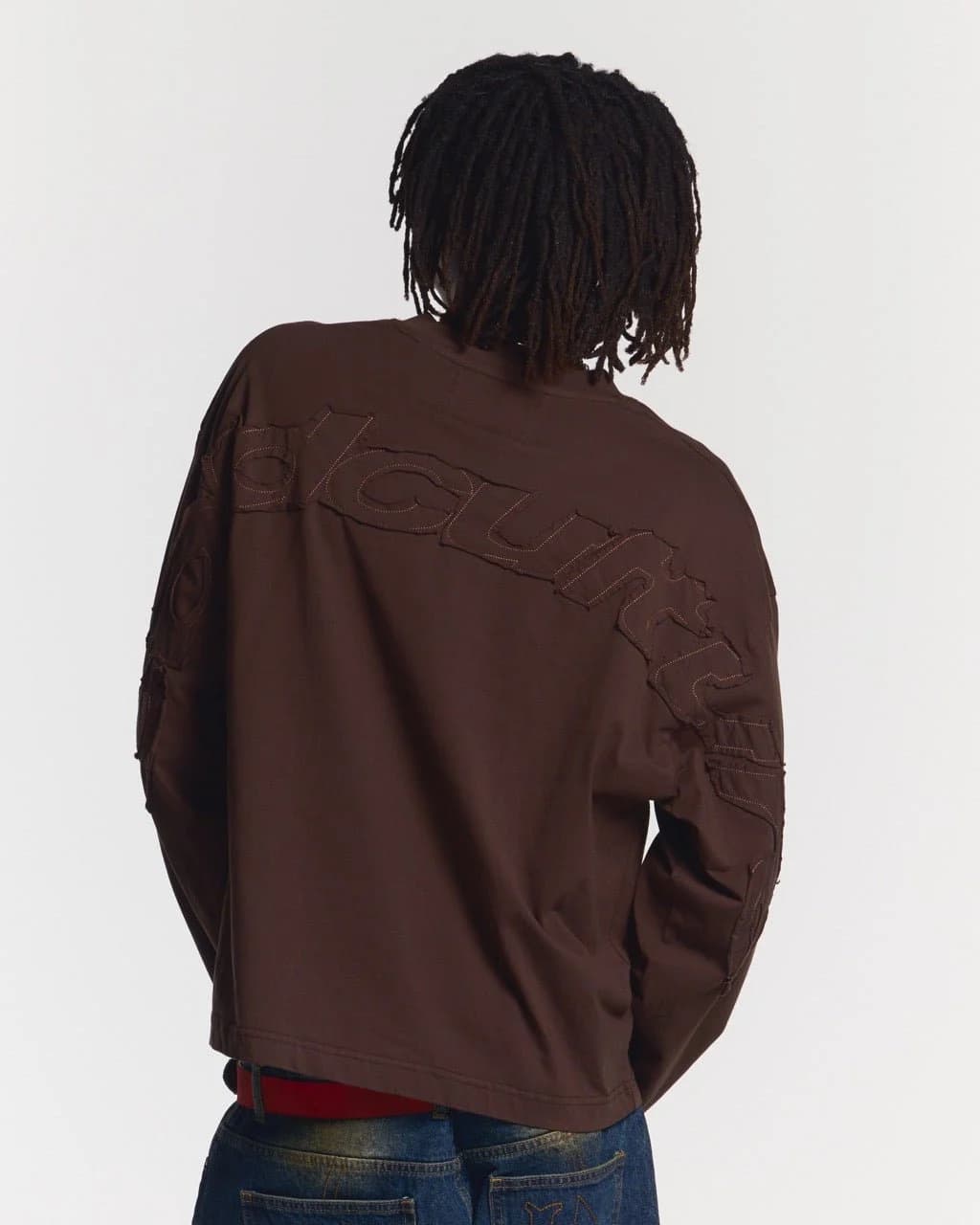DISTRESS CURVED LONGSLEEVE BROWN 2