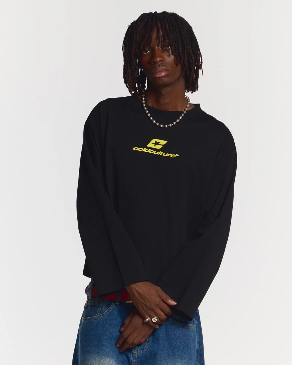 CURVED LONGSLEEVE BLACK 4