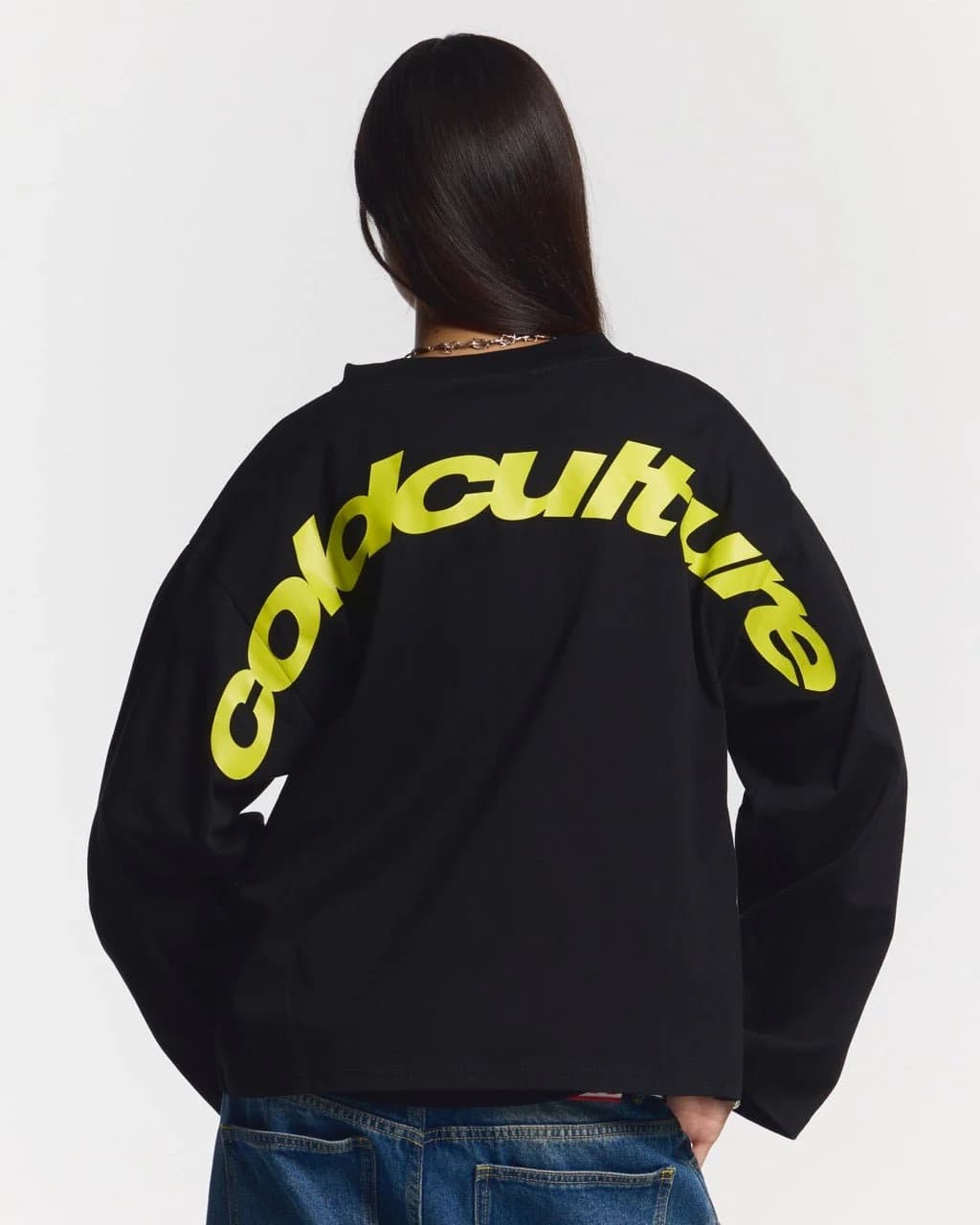CURVED LONGSLEEVE BLACK 5