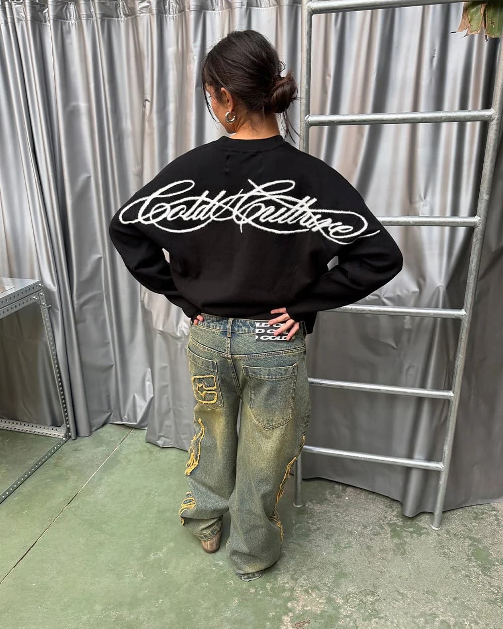 FURRY SCRIPT KNIT BLACK 9