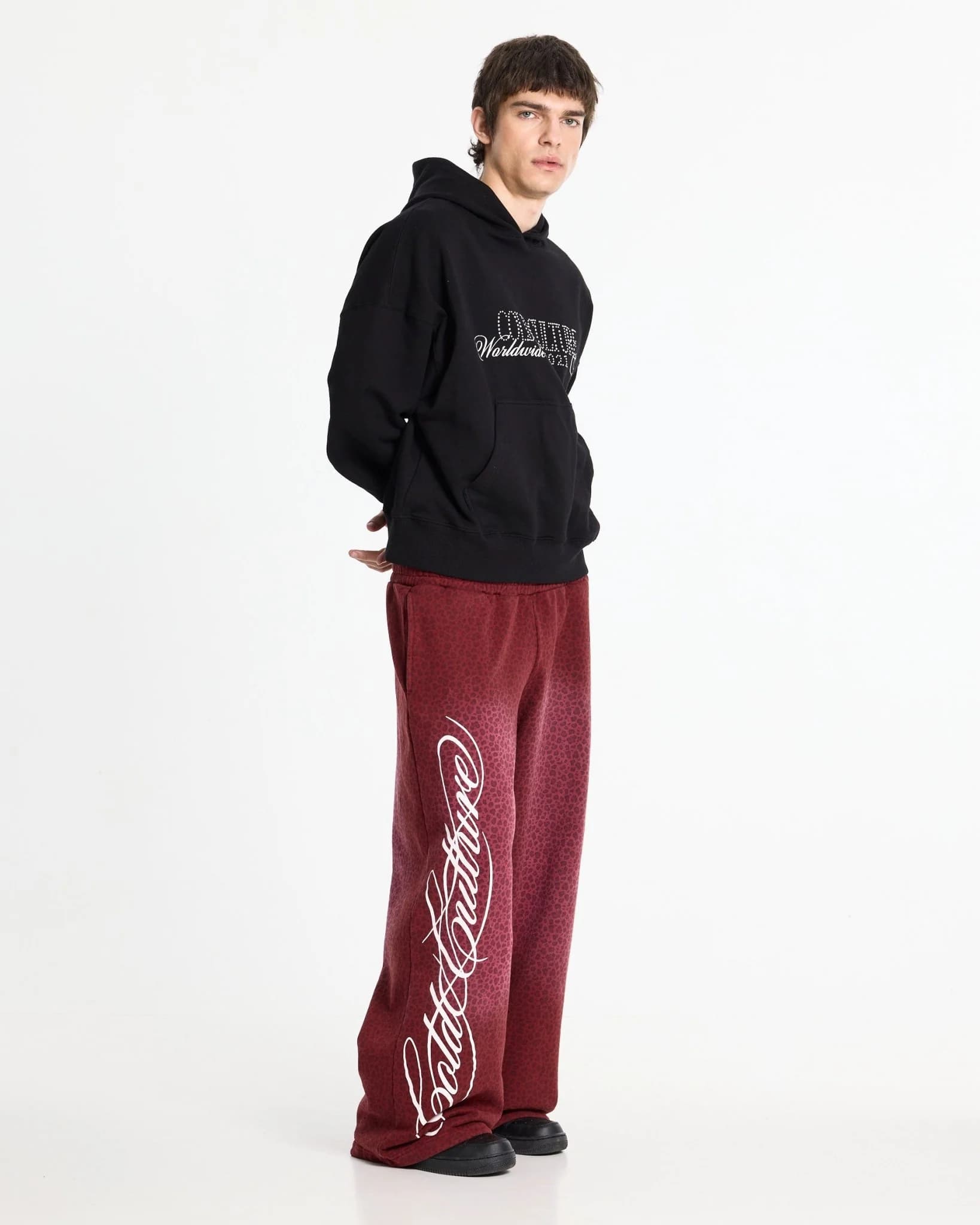 NIGHTHUNT SWEATPANTS RED 5