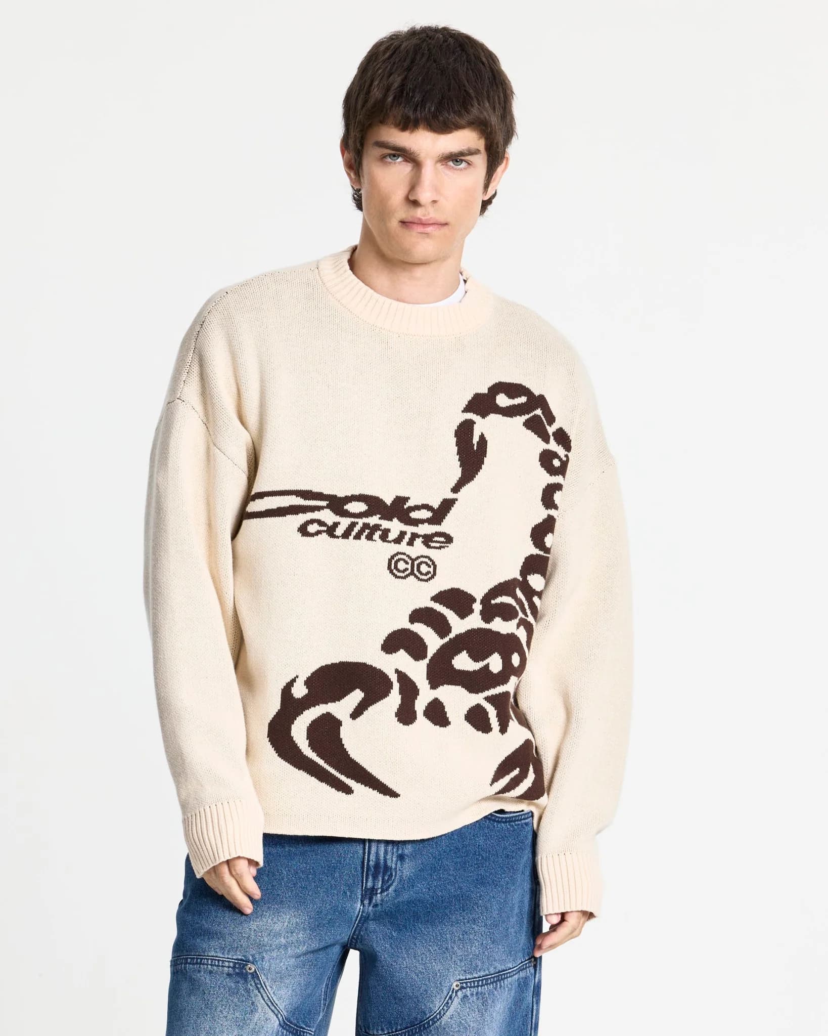 POISON KNIT CREAM AND BROWN 2