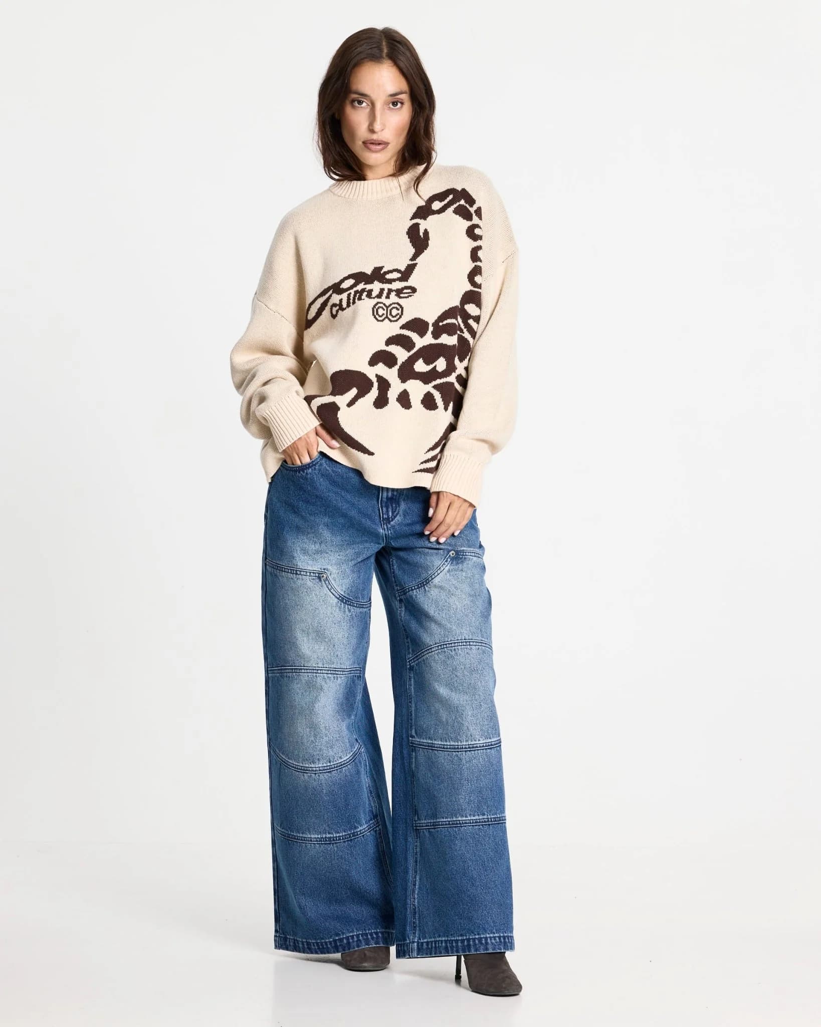 POISON KNIT CREAM AND BROWN 9