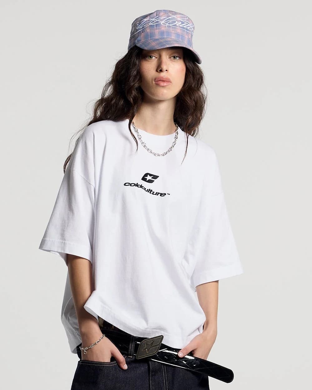 CURVED TEE WHITE 6