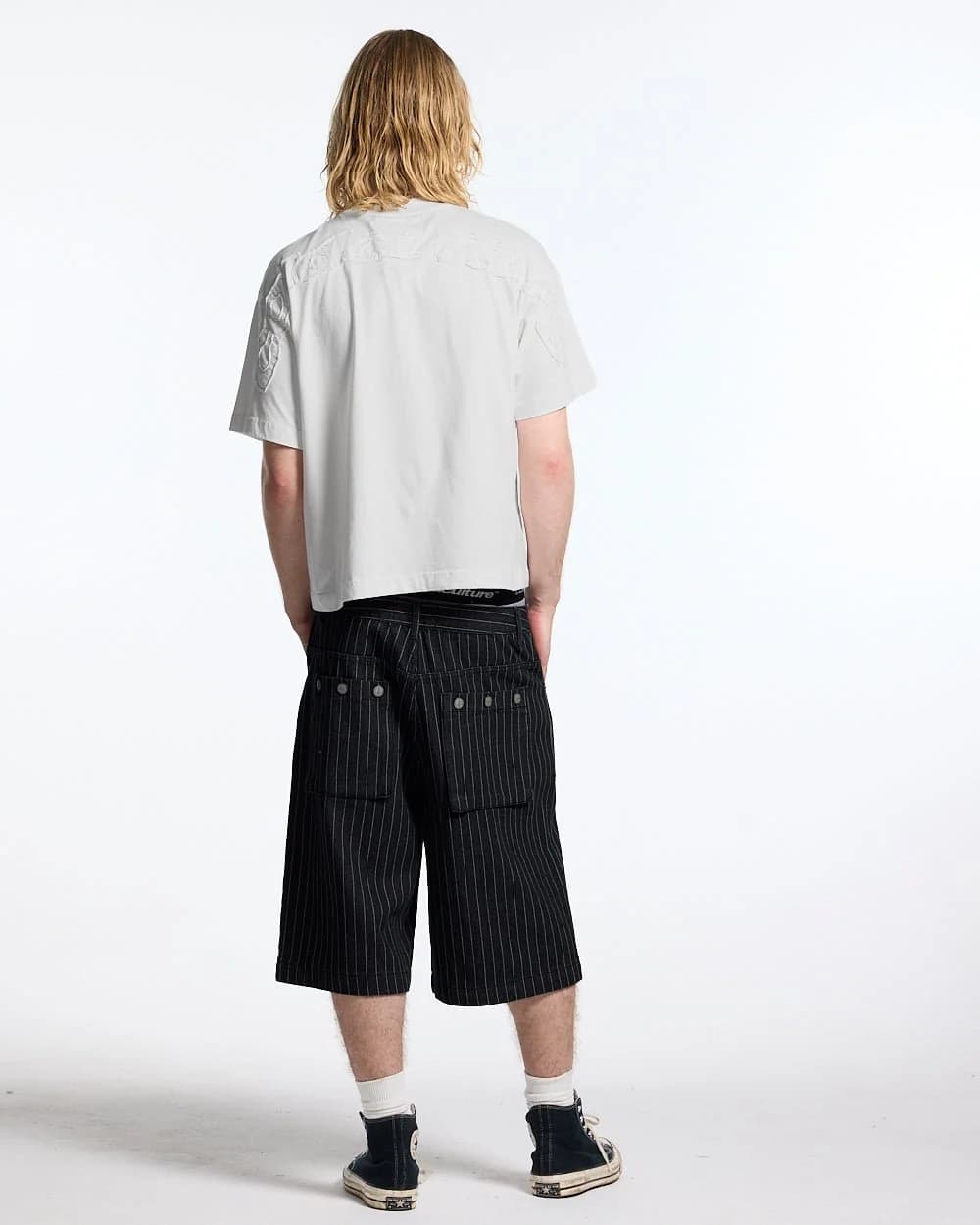 DISTRESS CURVED TEE WHITE 5