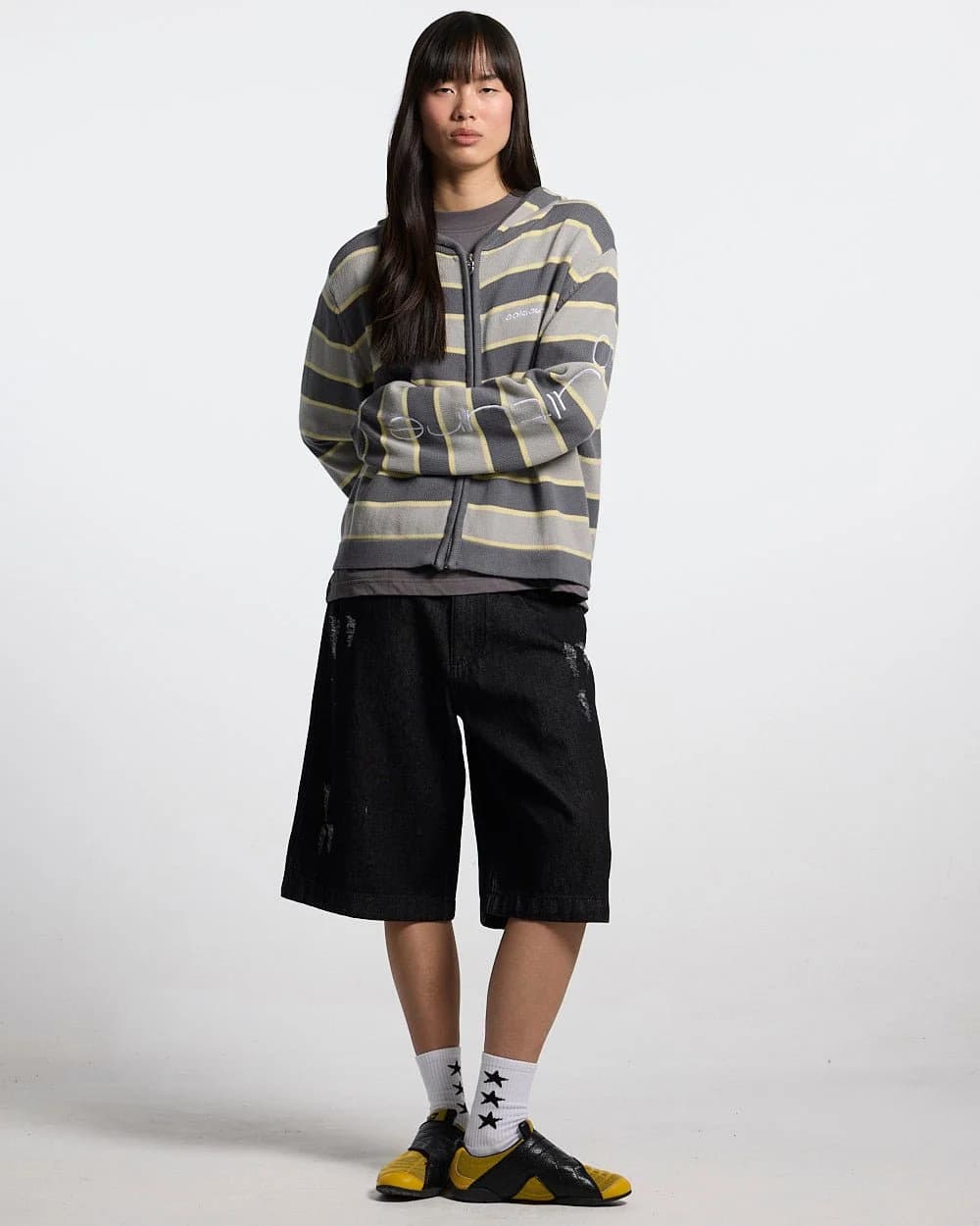 TOXIC SHORTS BLACK DENIM 8
