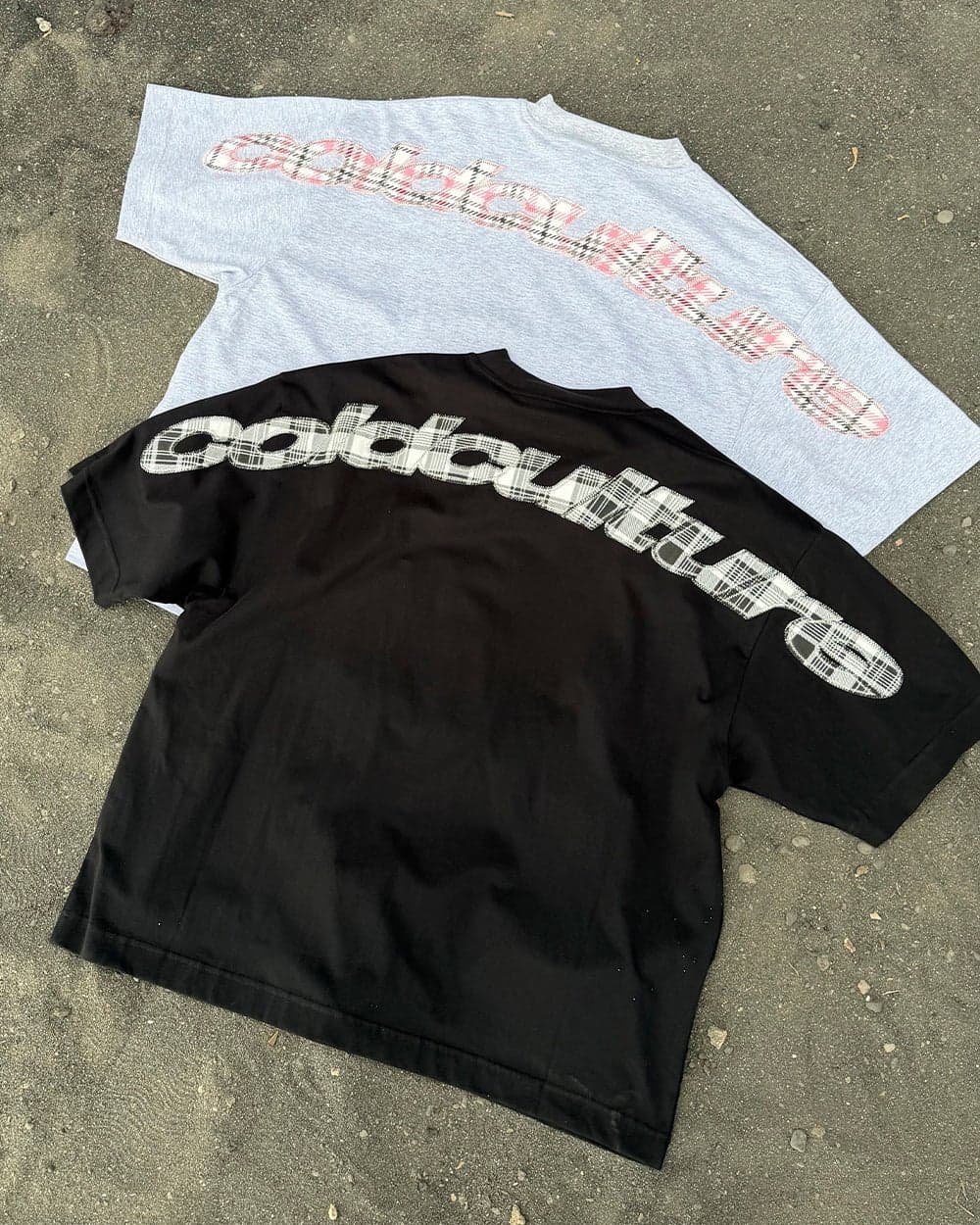 TARTAN CURVED TEE GREY 7