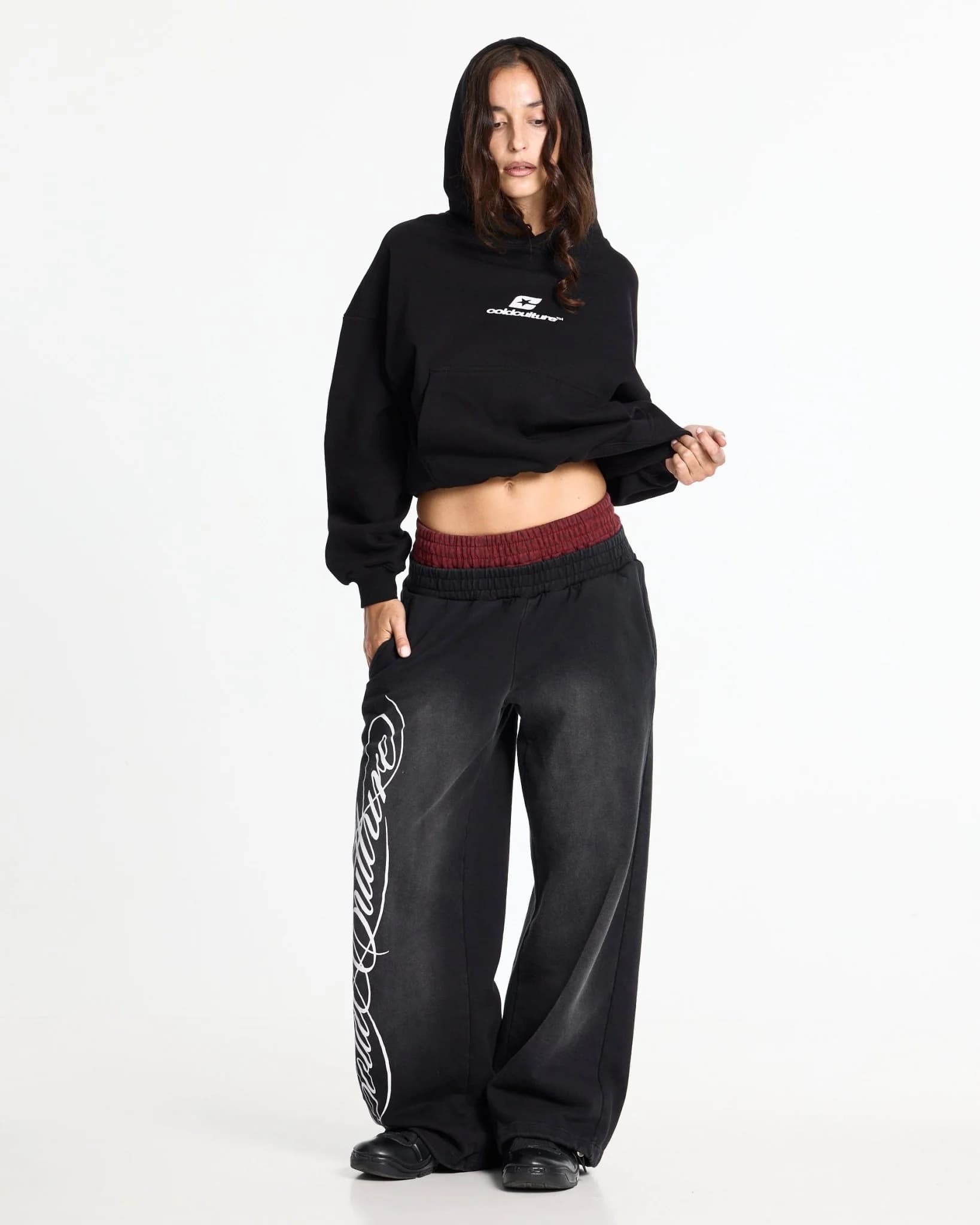 Curved Hoodie Black 9