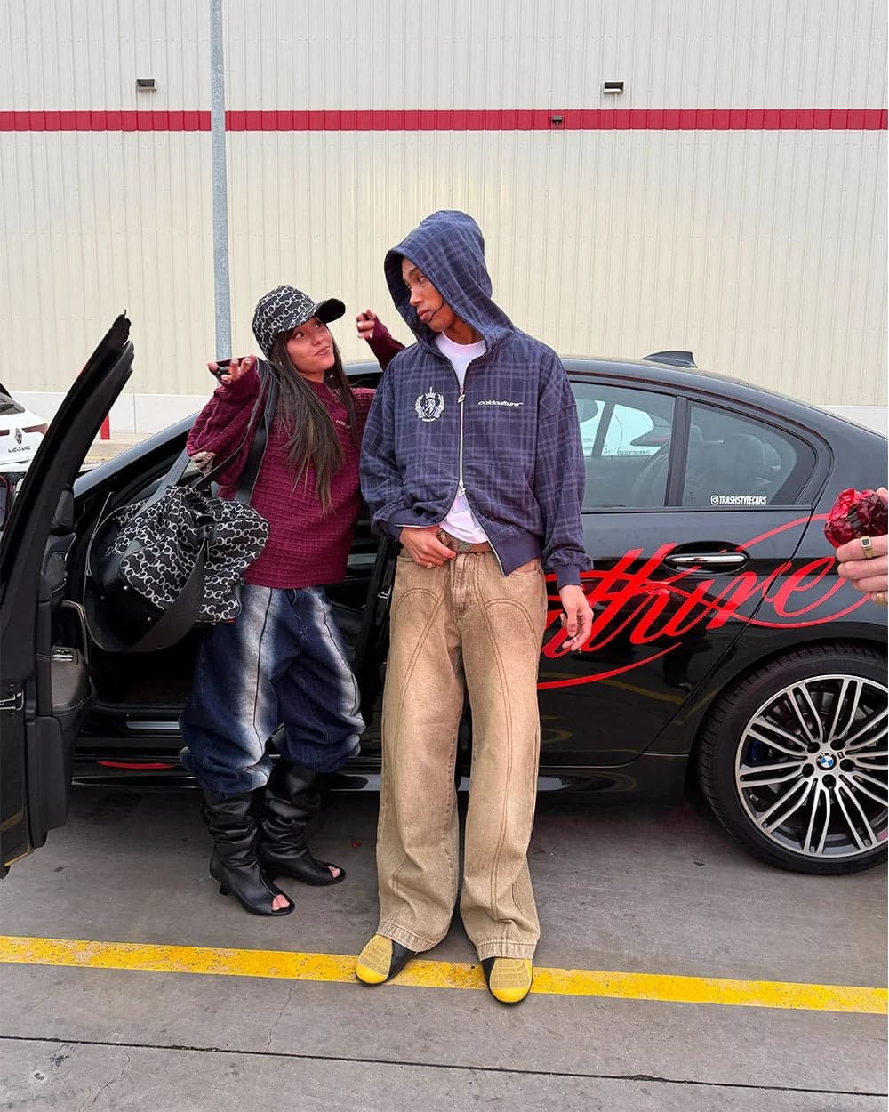 POSH ZIP HOODIE NAVY 11