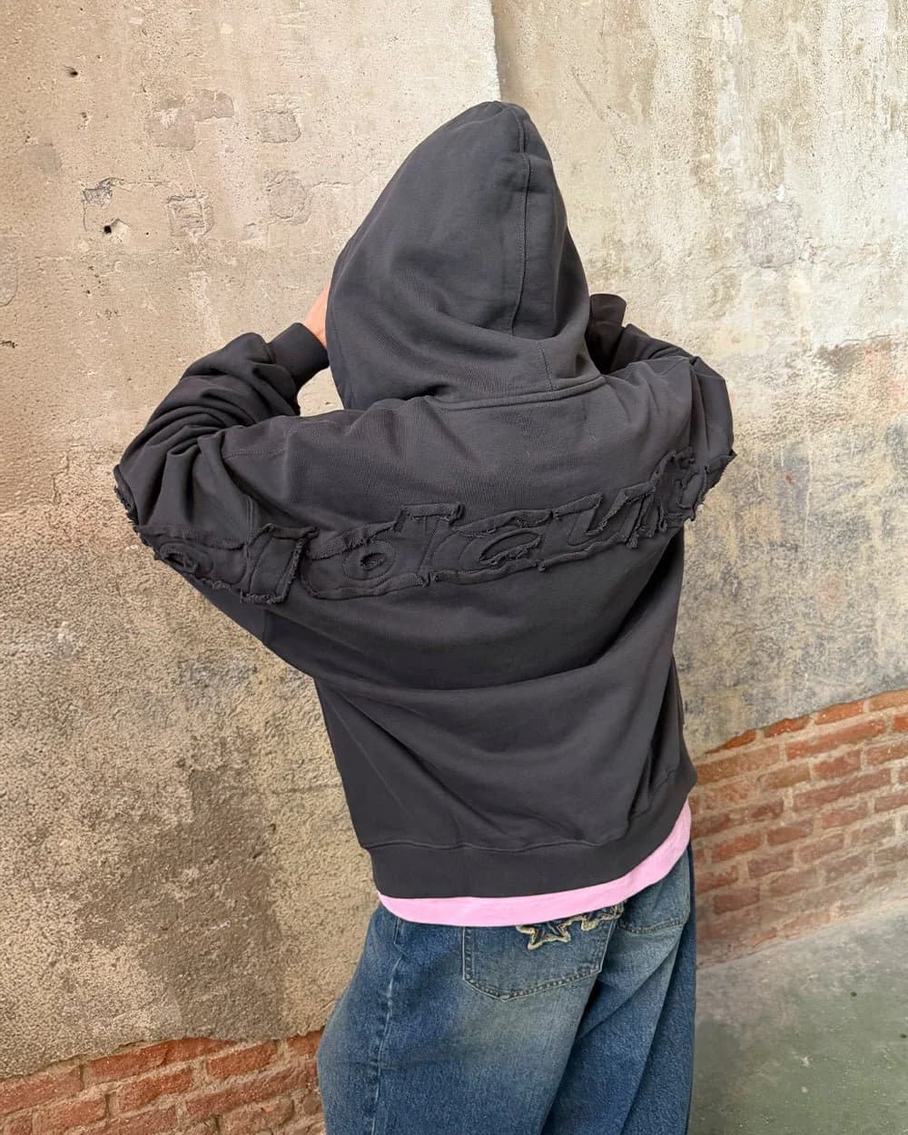 DISTRESS CURVED ZIP HOODIE DARK GREY by COLD CULTURE