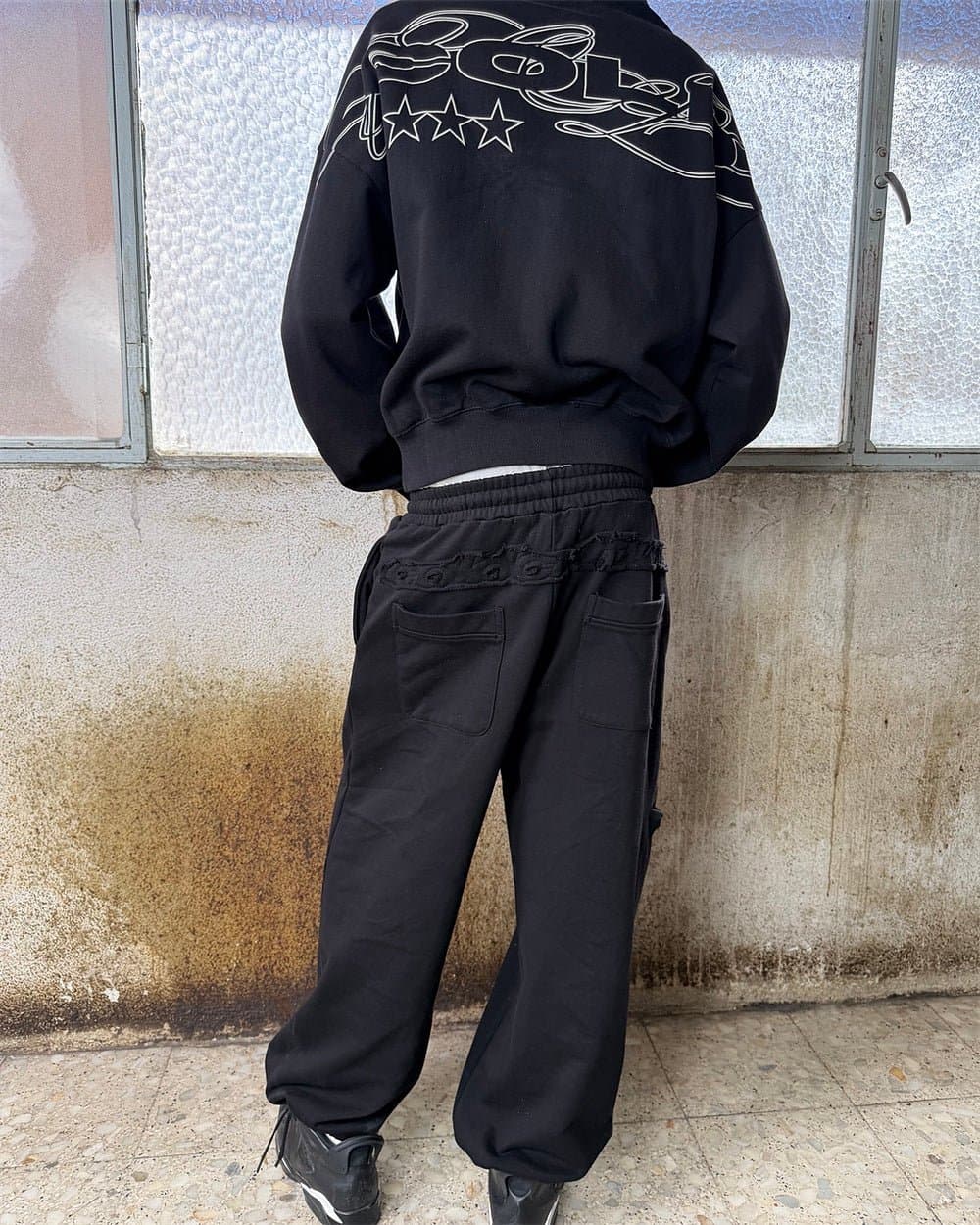 DISTRESS SWEATPANTS BLACK 7