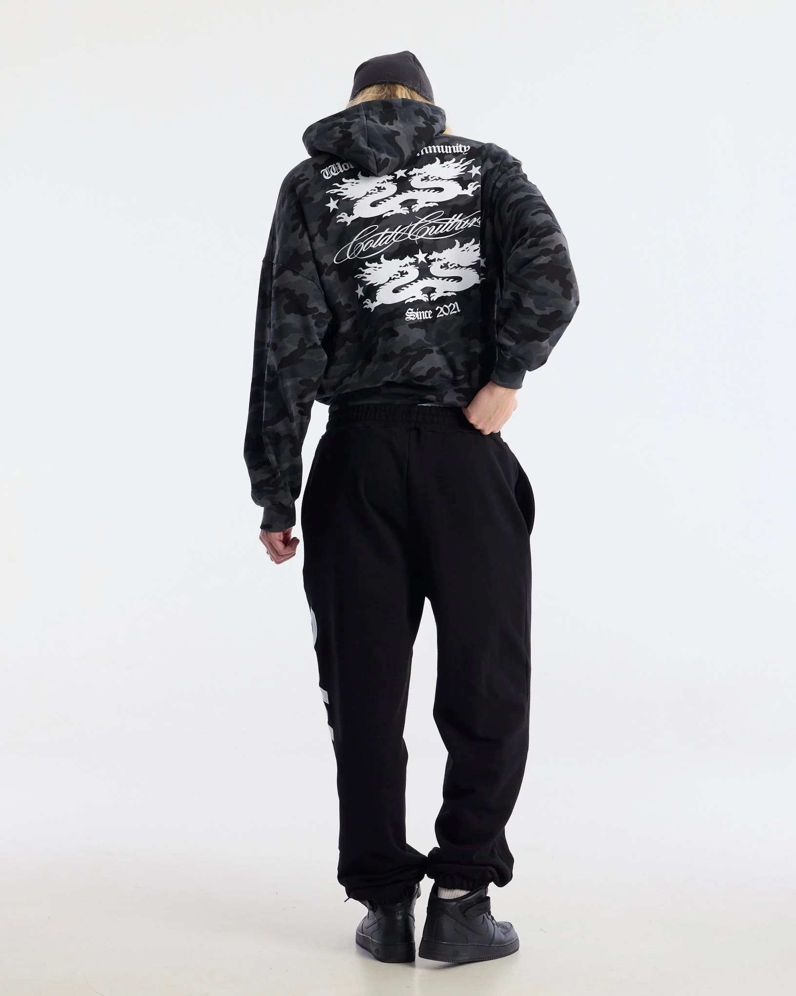 VERTICAL SWEATPANTS BLACK 7