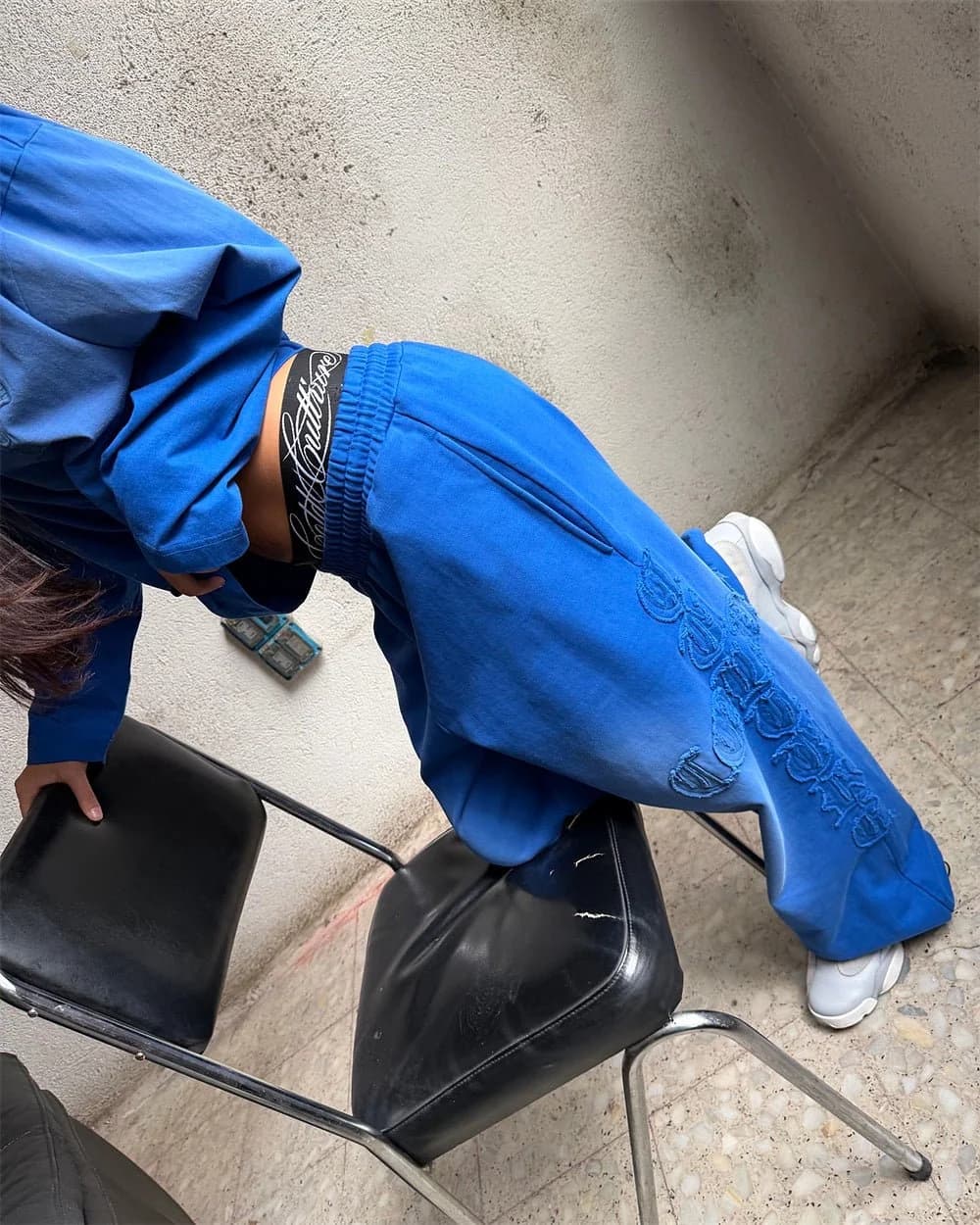 CROSSED SWEATPANTS BLUE 12