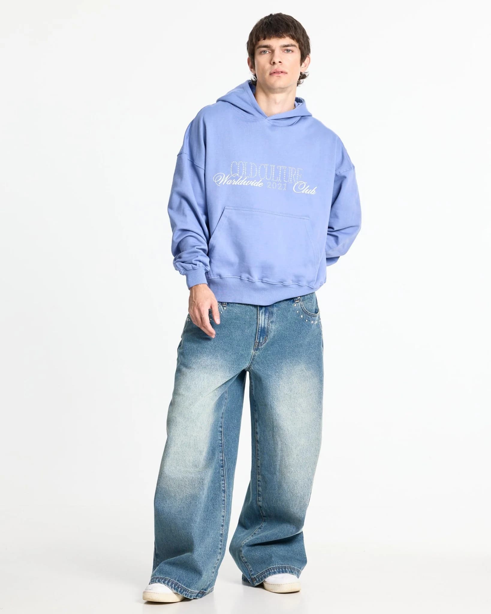 DISTRESS CURVED LOOSE PANTS BLUE 5