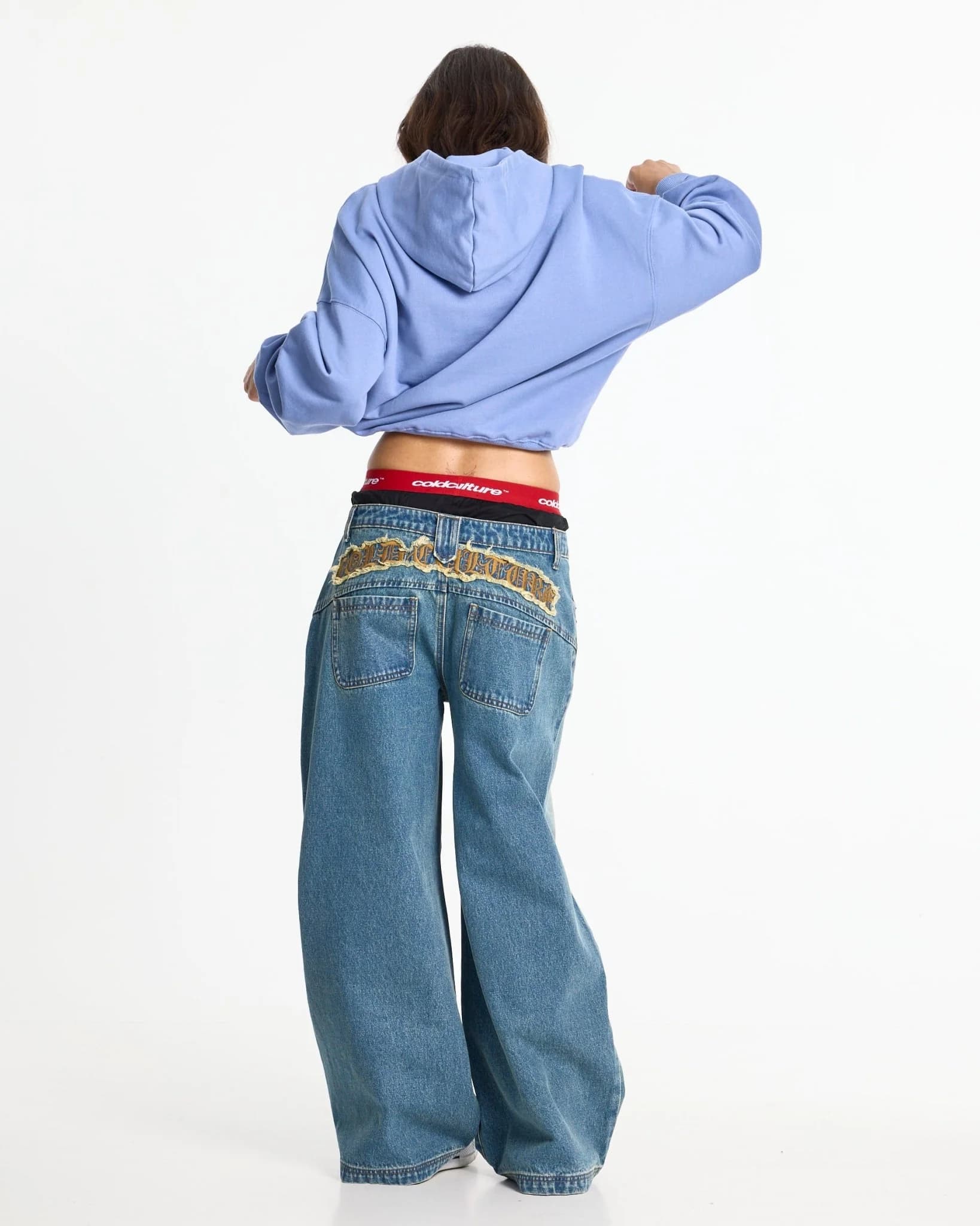 DISTRESS CURVED LOOSE PANTS BLUE 9