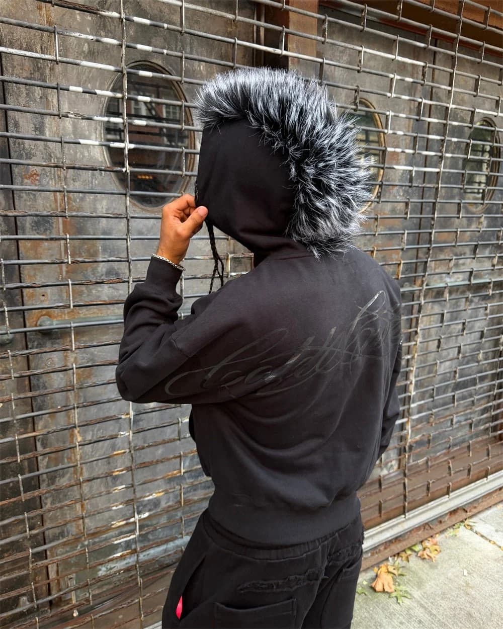 HAIRY HOODIE BLACK 11