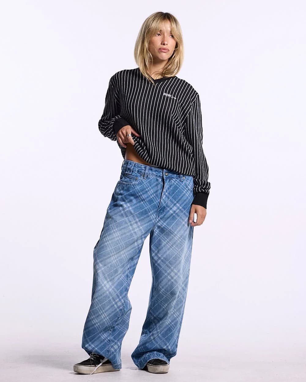 BELLOWS KNIT BLACK 9