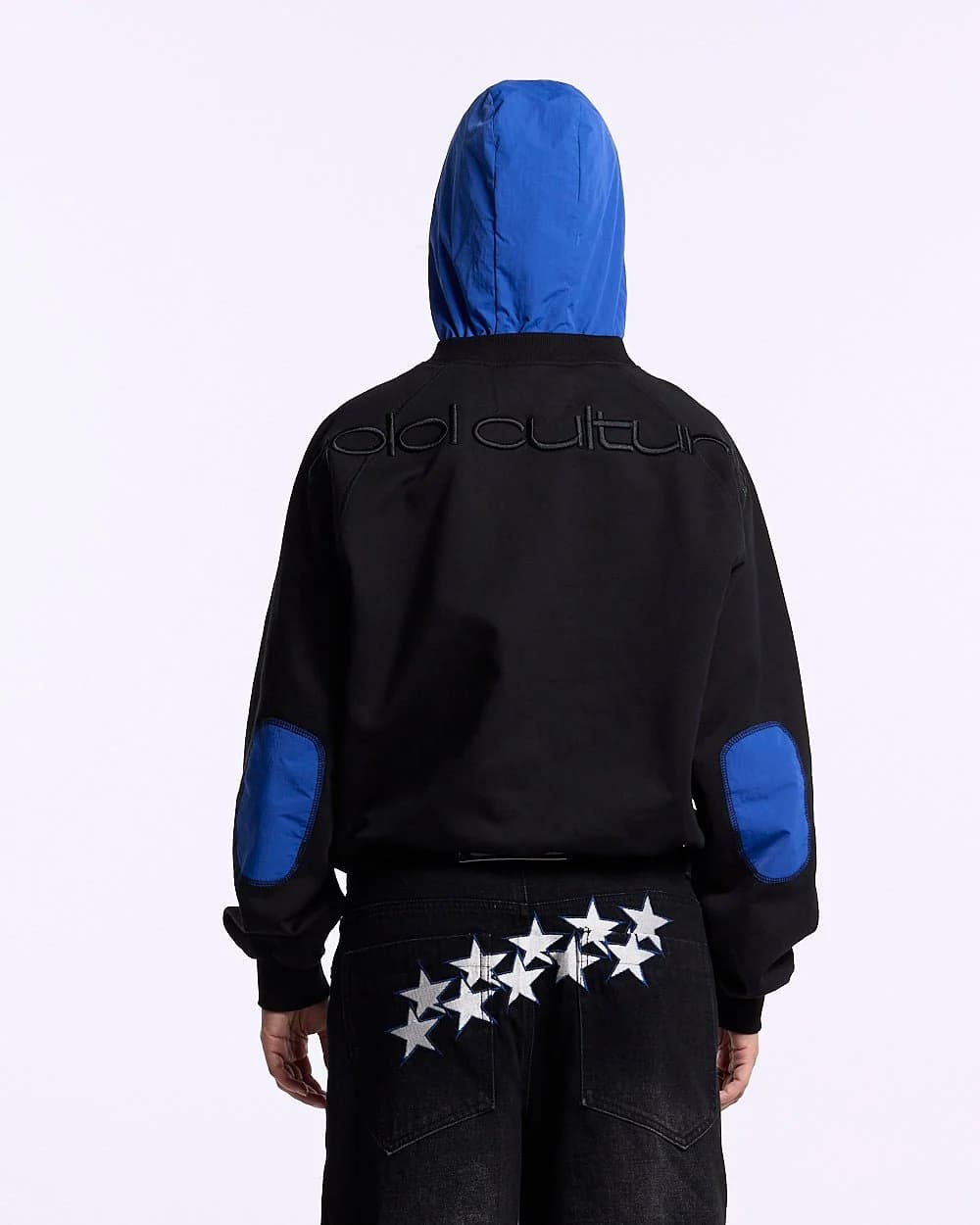 INTERCEPT CREWNECK BLACK AND NAVY 4