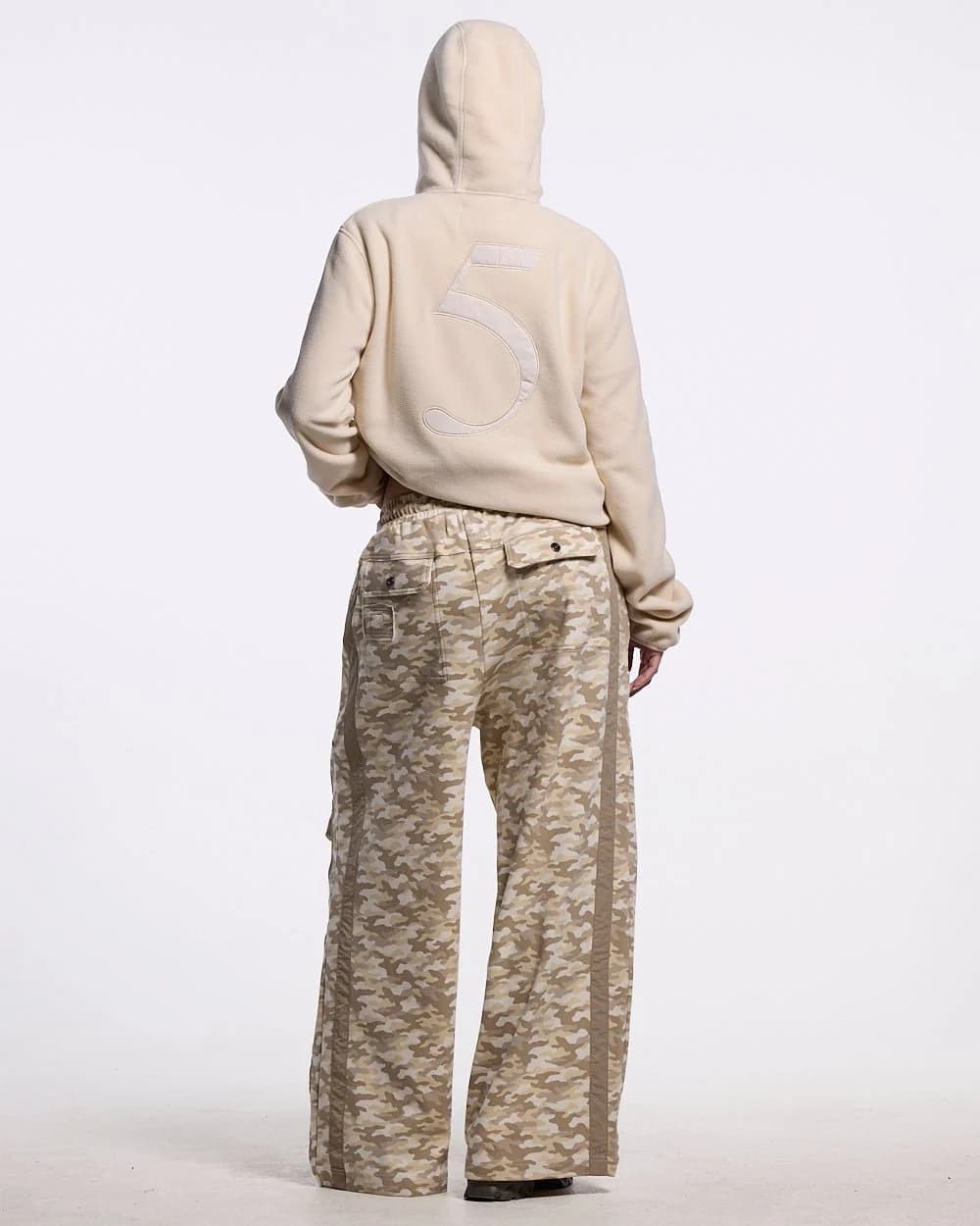 SHADOW FLEECE OFF WHITE 10