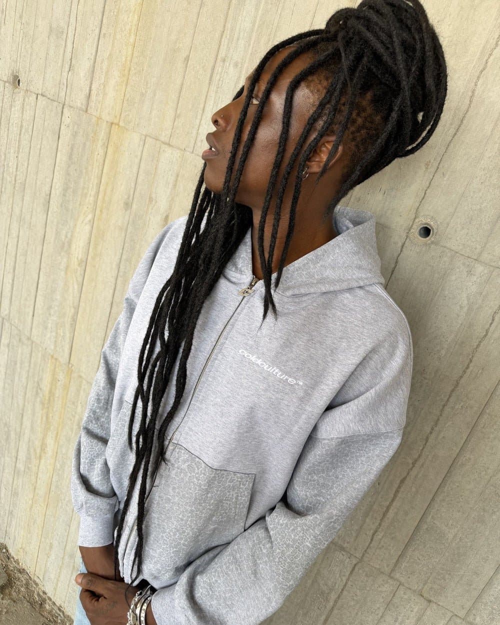 STRIPE ZIP HOODIE HEATHER GREY 11