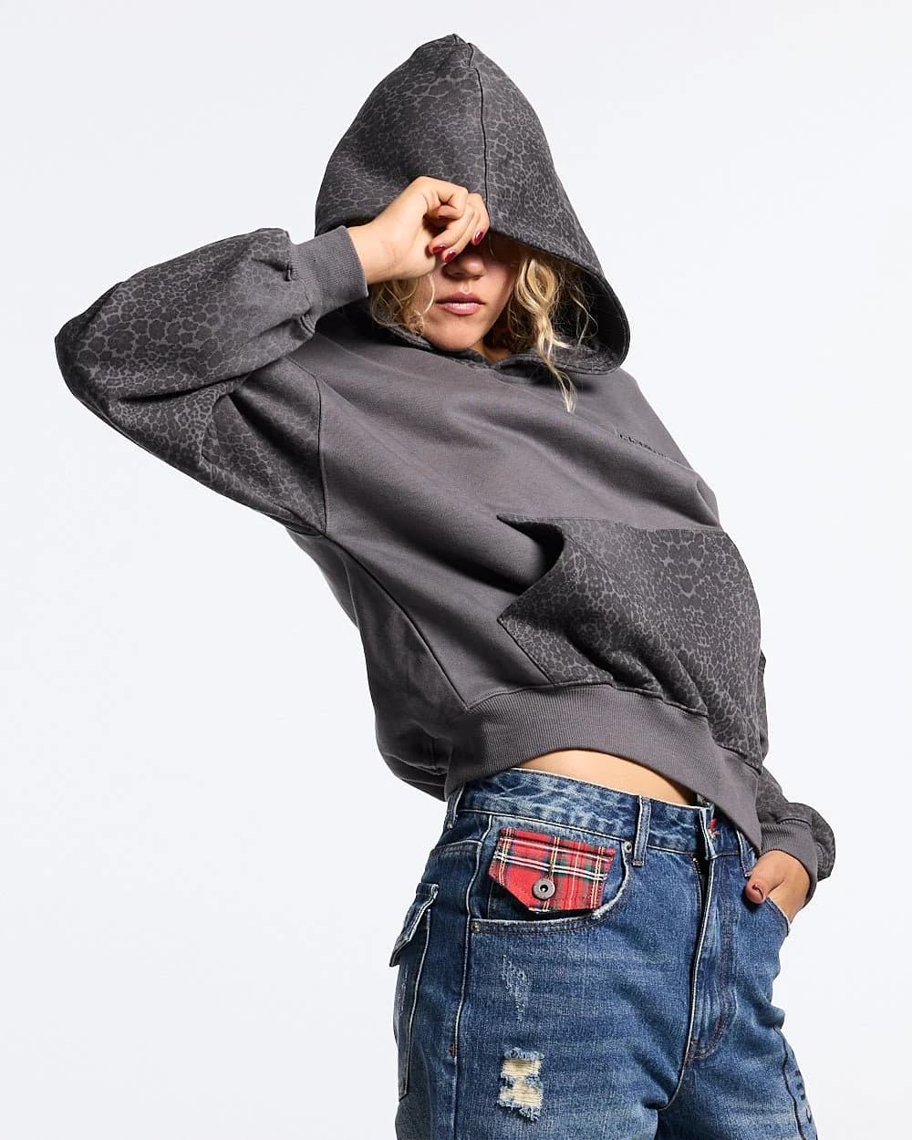 STRIPE HOODIE GREY 7
