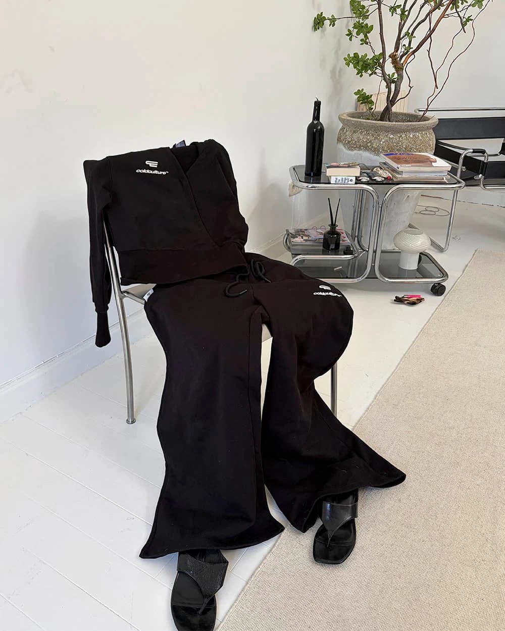 BALLET HOODIE BLACK 11