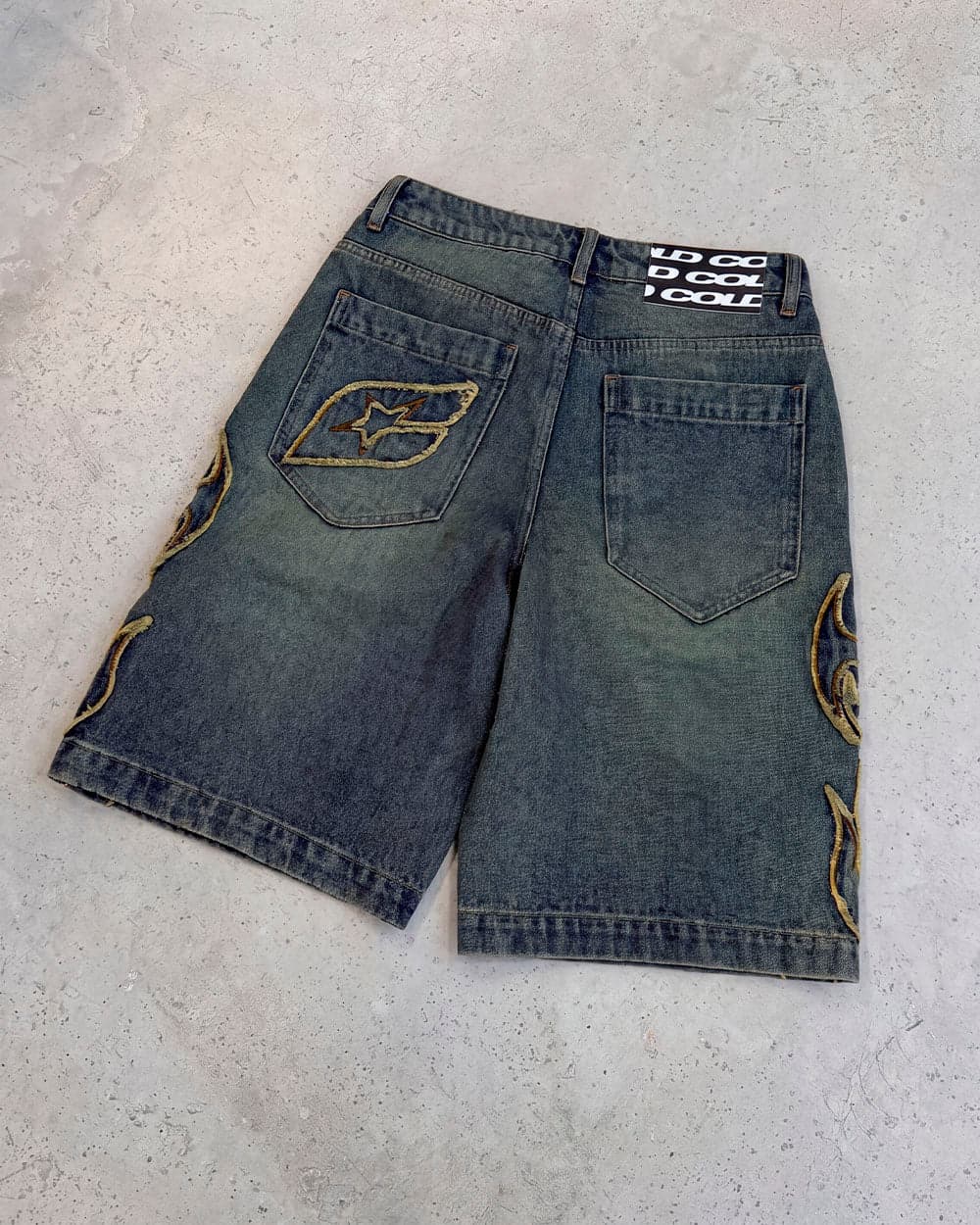 TRIBAL DISTRESSED V2 SHORTS GREEN 7