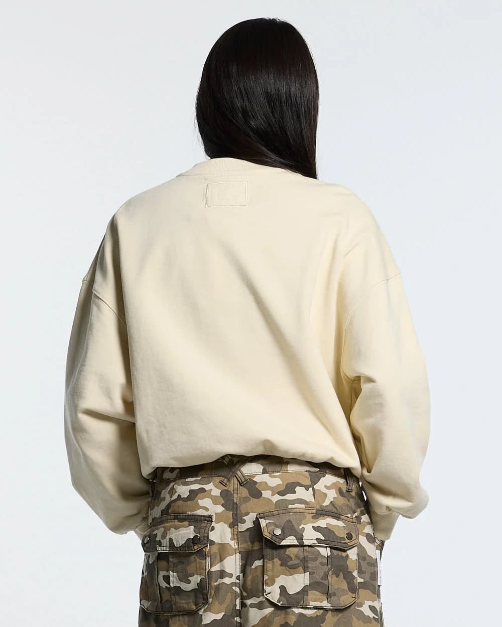 AUTHORITY CAMO CREWNECK CREAM 7