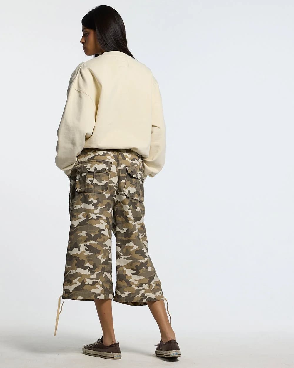AUTHORITY CAMO CREWNECK CREAM 9
