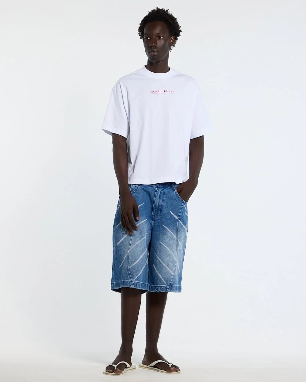 LOVEPODS TEE WHITE 5