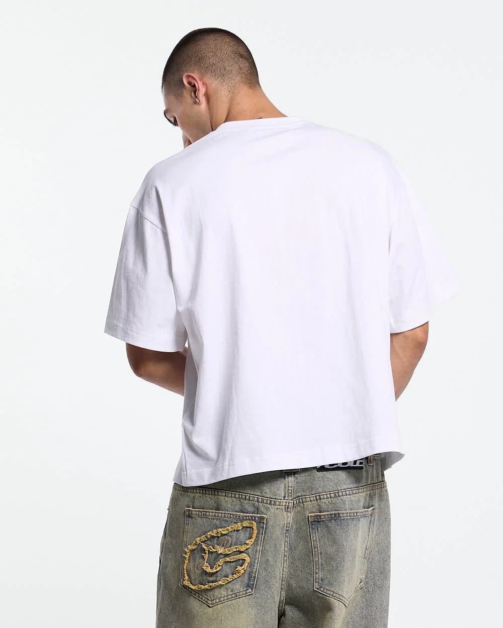 HOT TEE WHITE 5