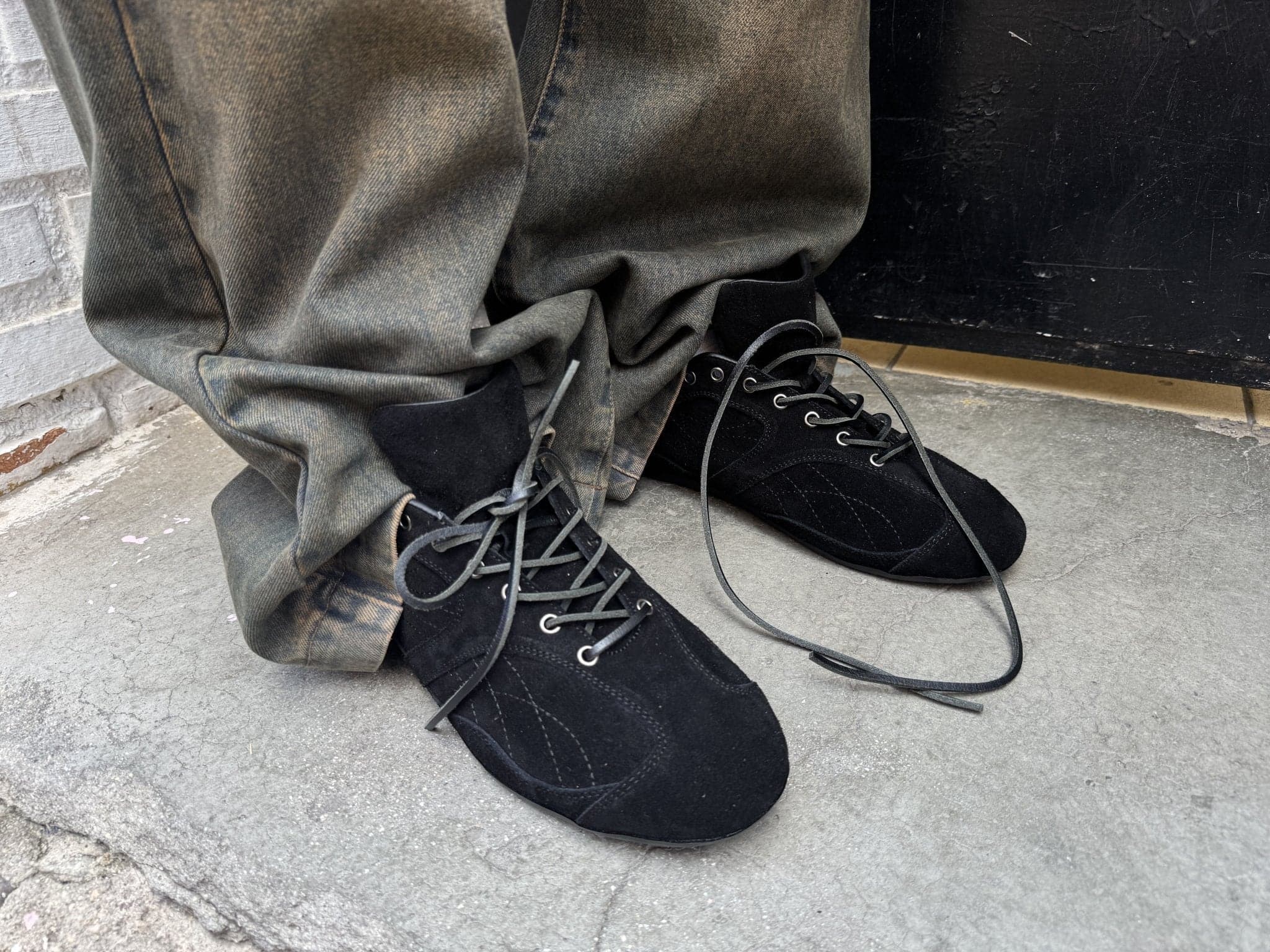 SILENT CODE SNEAKERS SUEDE BLACK 8