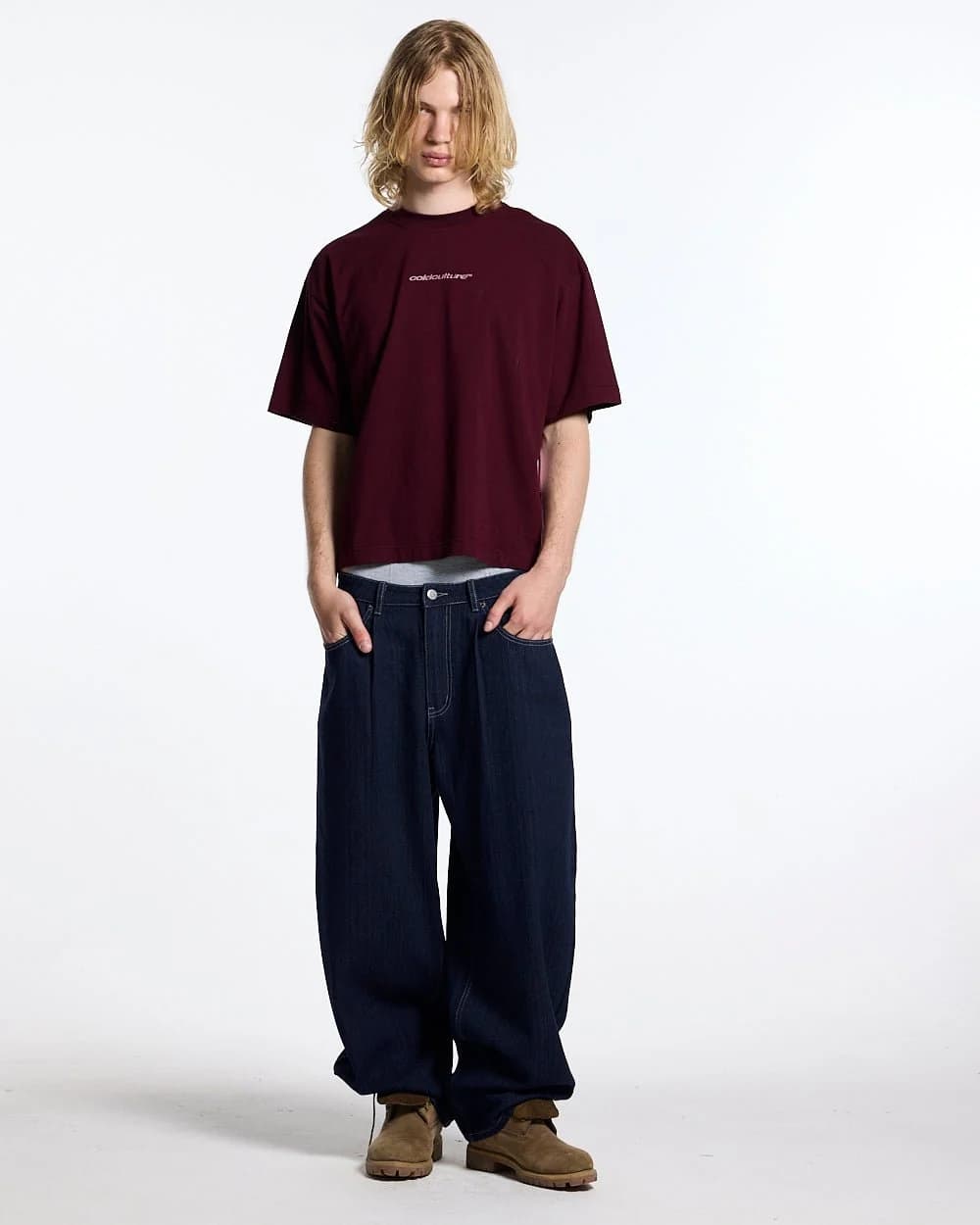 DISTRESS DEFENSE TEE BURGUNDY 5