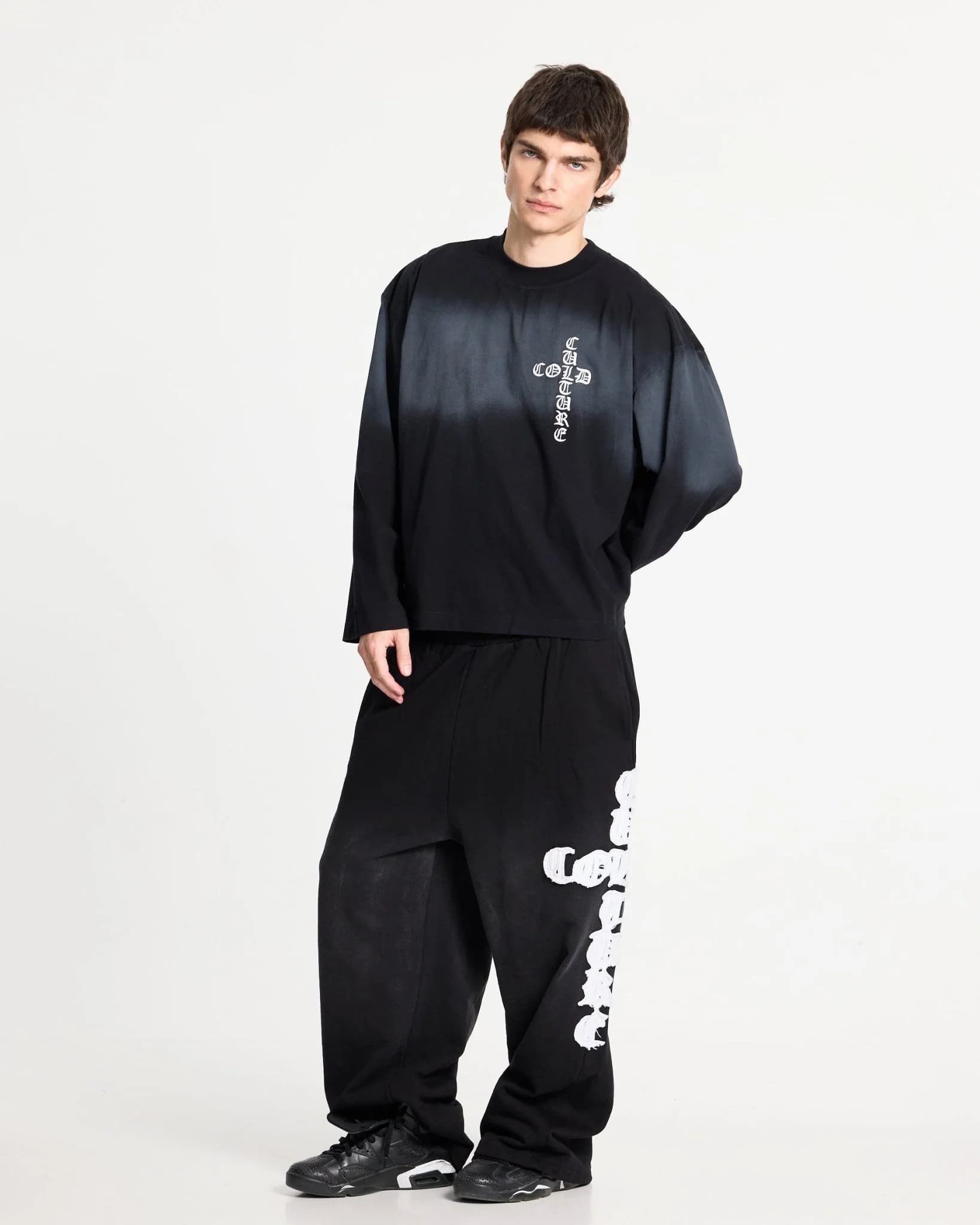 CROSSED LONGSLEEVE BLACK 5
