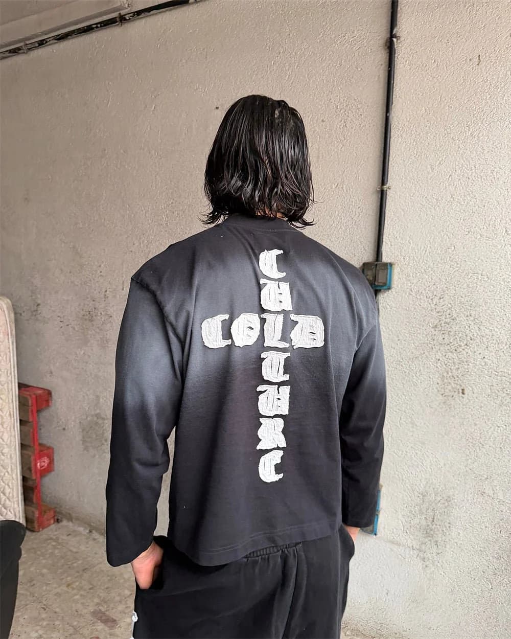 CROSSED LONGSLEEVE BLACK 12