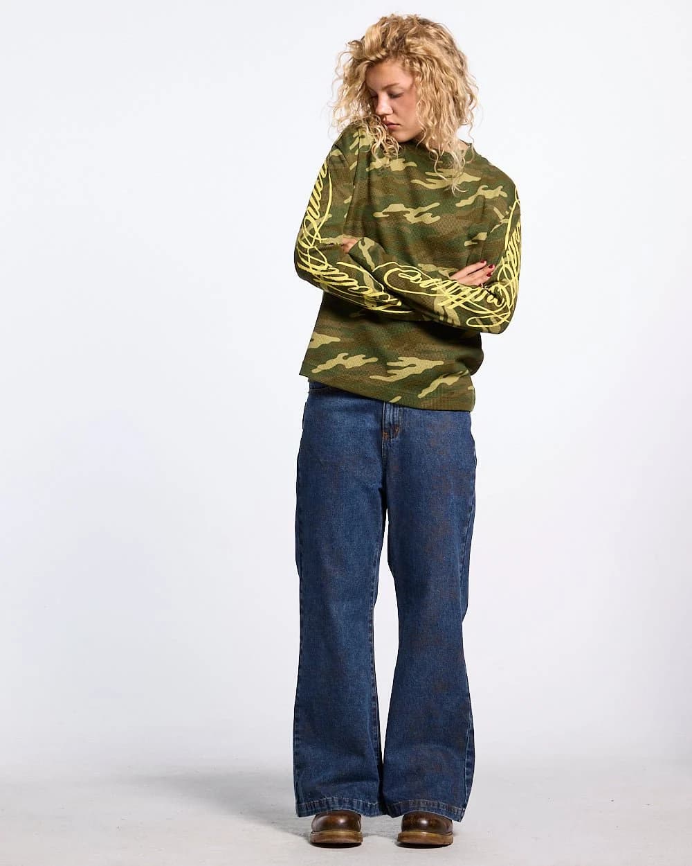 HIDDEN LONGSLEEVE CAMO 9