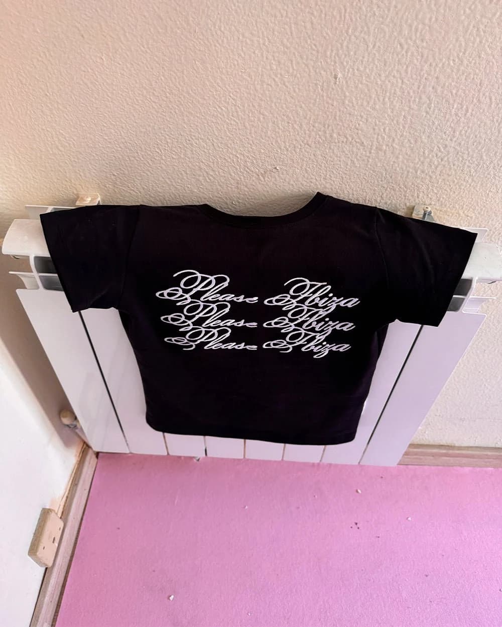 PLEASE IBIZA BABY TEE BLACK 8
