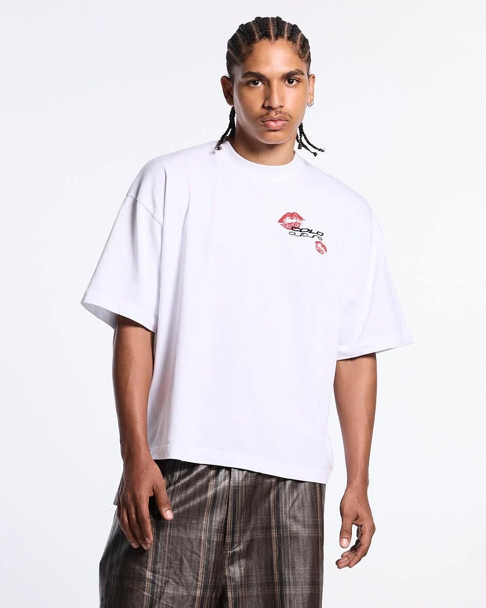 KISS IN THE ASTROS TEE WHITE 4