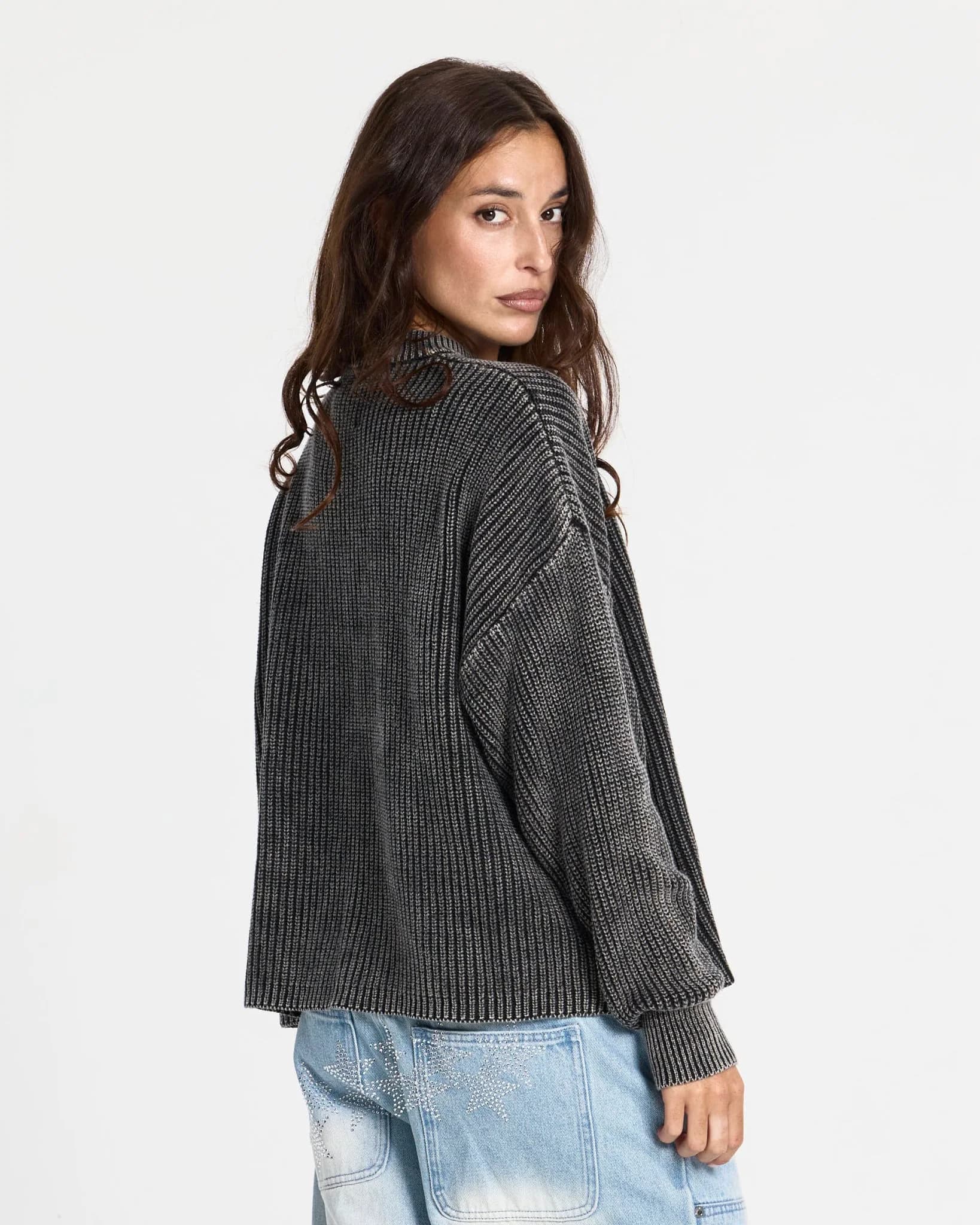 SILICONE DETAIL KNIT DARK BROWN 8