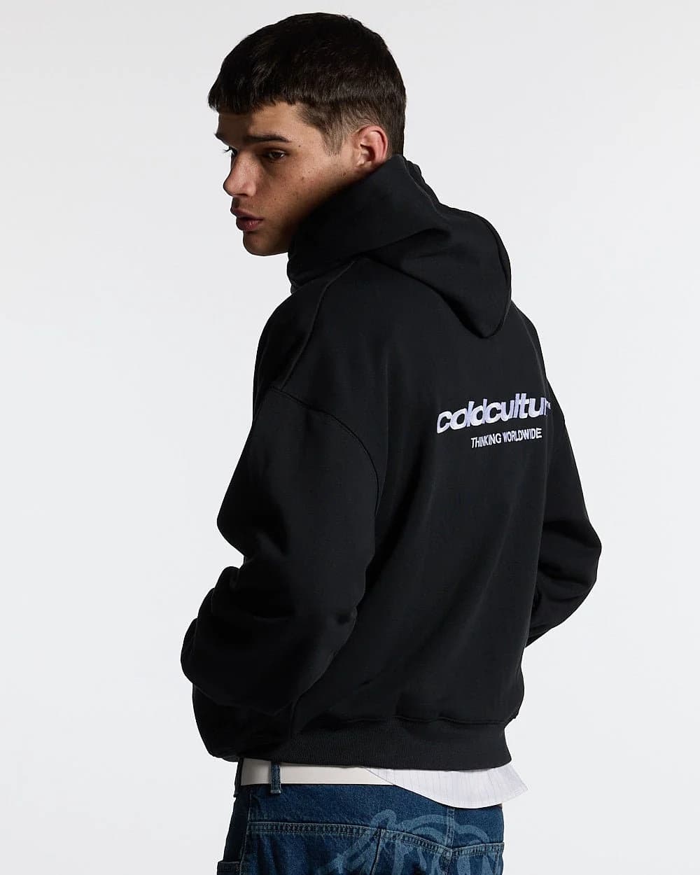 ESSENTIAL ZIP HOODIE BLACK 4