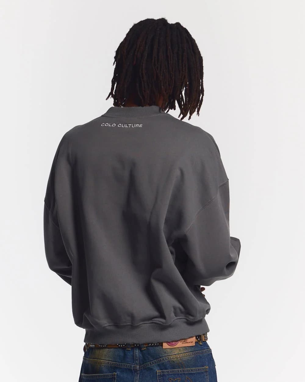 STARS CREWNECK DUST GREY 4