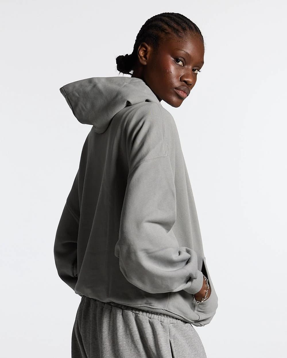 ESSENTIAL HOODIE ULTIMATE GREY 6
