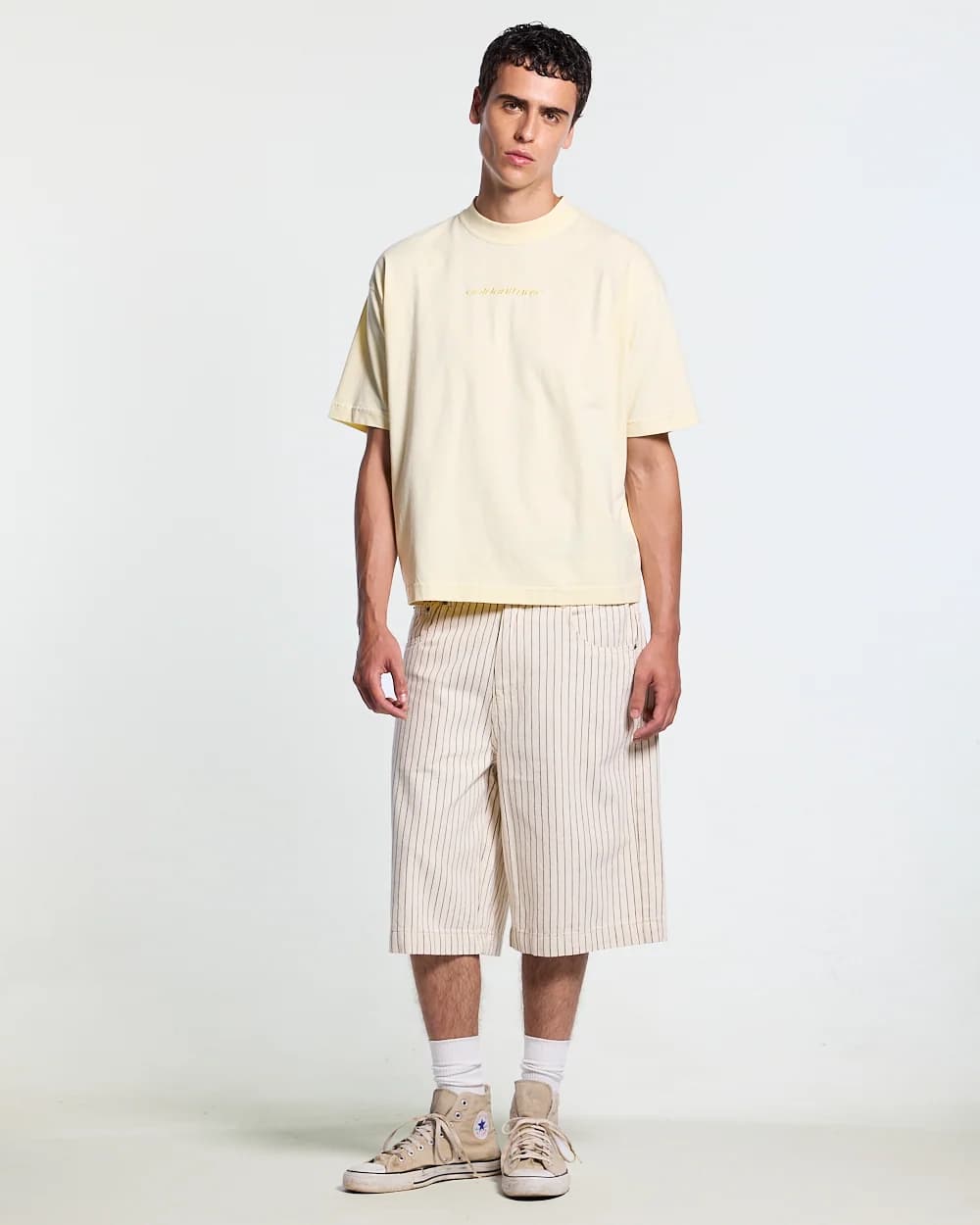DISTRESS CURVED TEE YELLOW 5