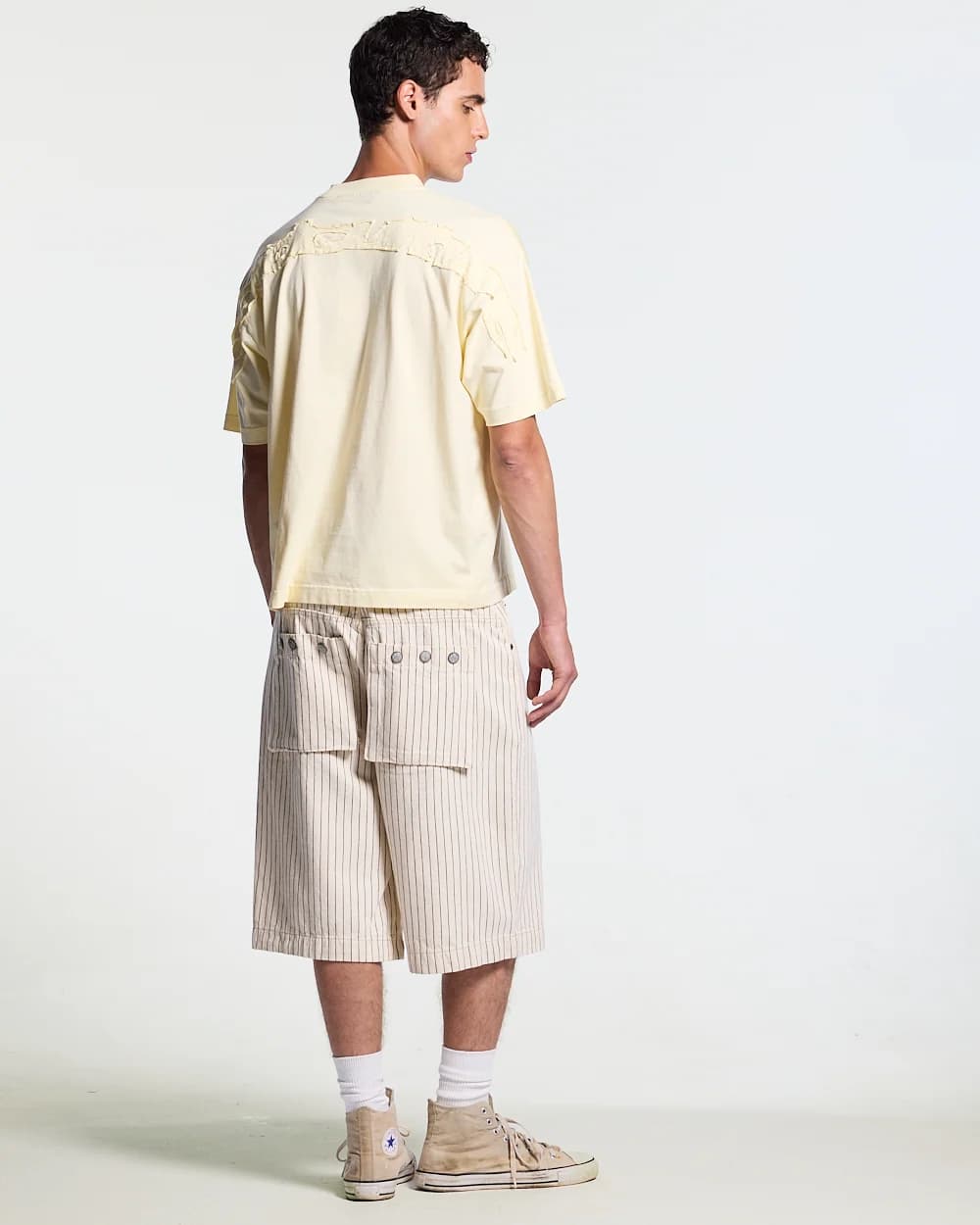 DISTRESS CURVED TEE YELLOW 6