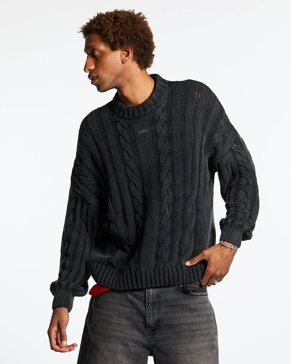 PATTERNED KNIT BLACK 3