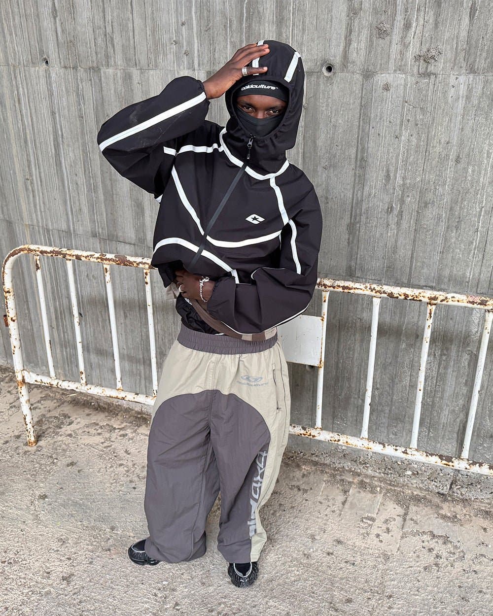 TAKE OFF LIGHTWEIGHT JACKET BLACK 7