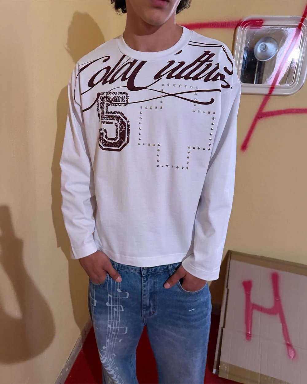 BLESSINGS LONGSLEEVE WHITE 11