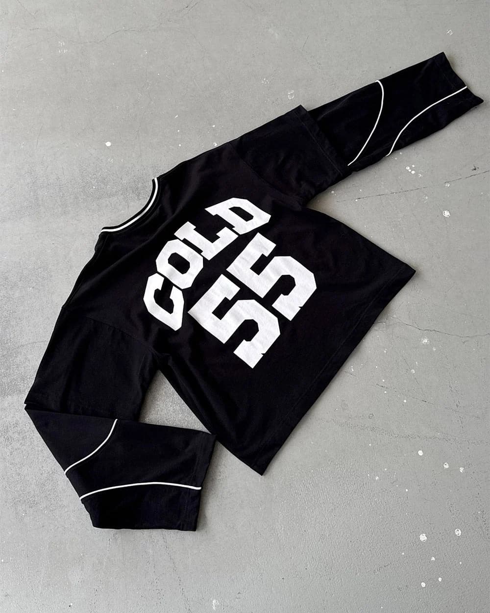 GAME ON LONGSLEEVE BLACK 9